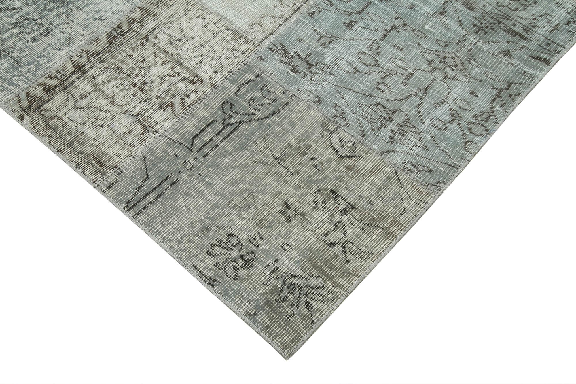 (8 x 11)  Grey Patchwork Rug- 3719