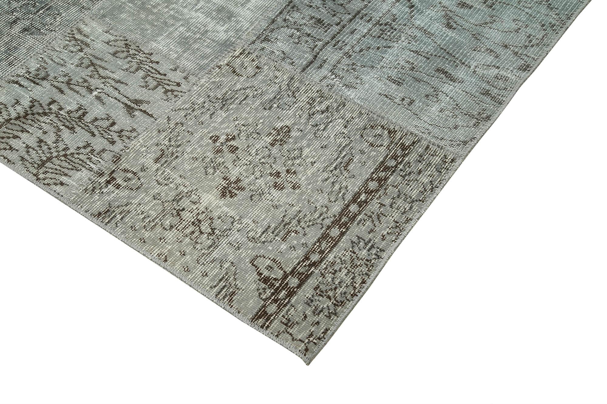 (8 x 11)  Grey Patchwork Rug- 3720