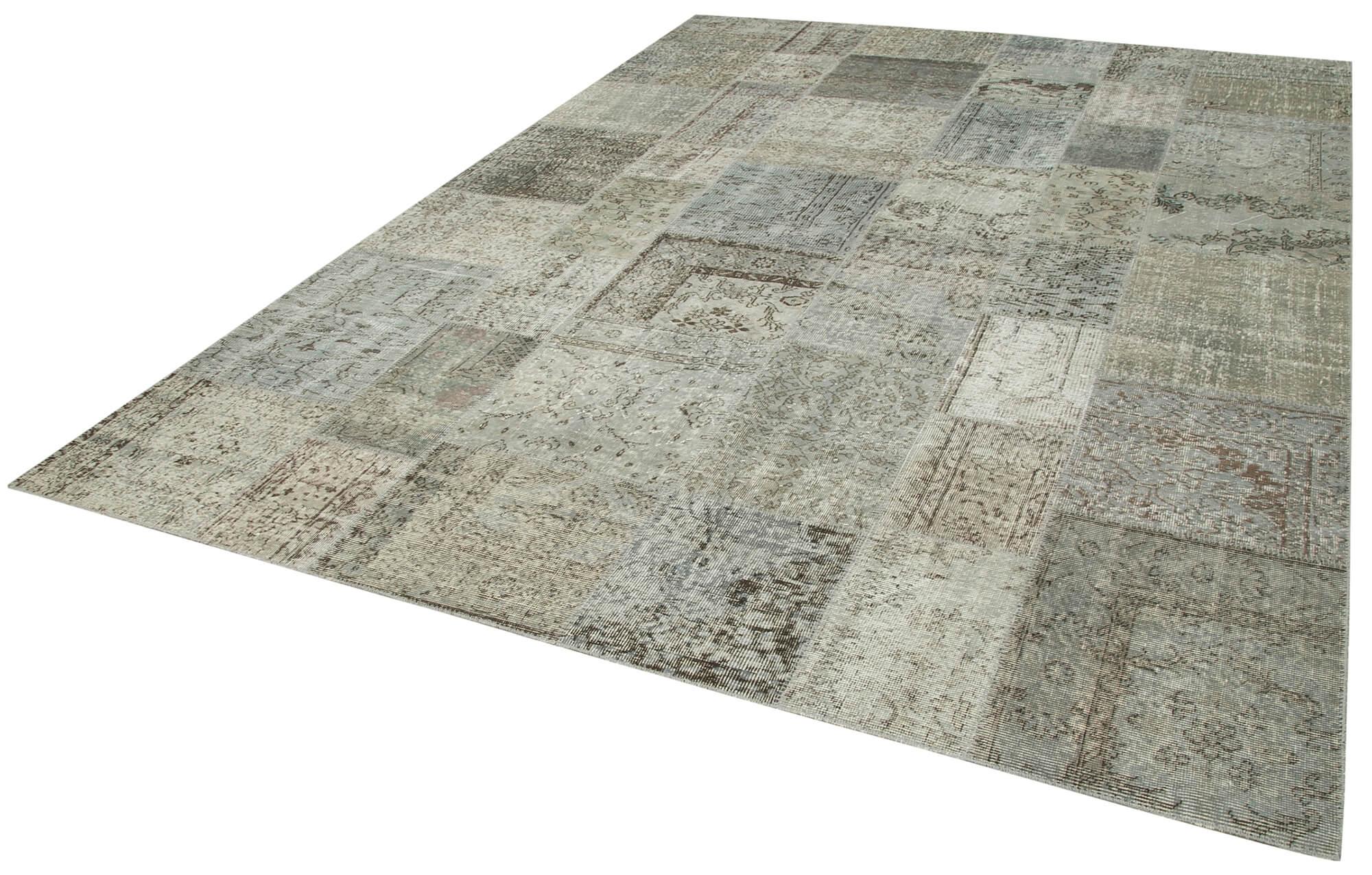 8 x 11 Grey Patchwork Rug- 3721