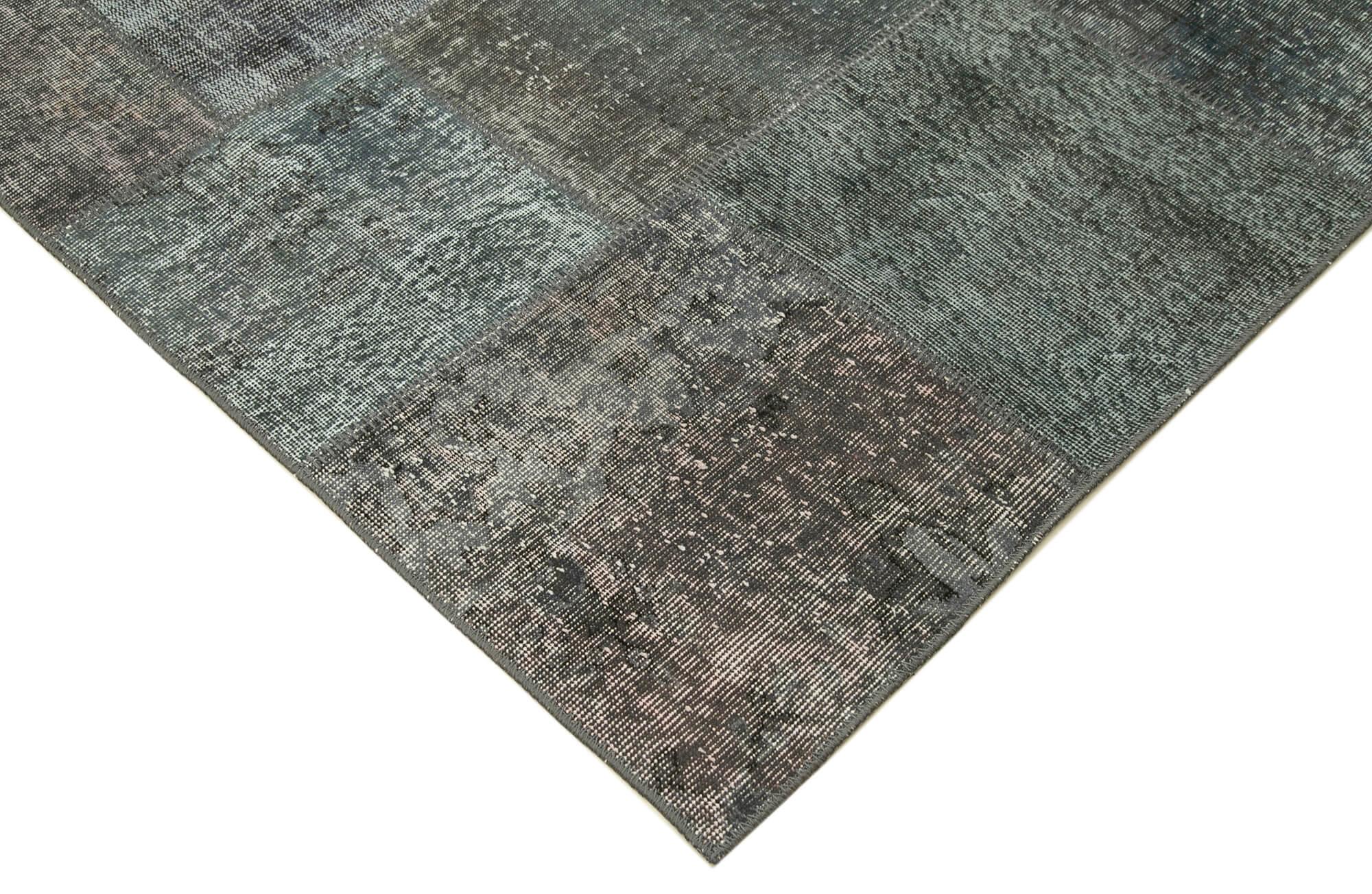 8 x 11 Grey Patchwork Rug- 3728