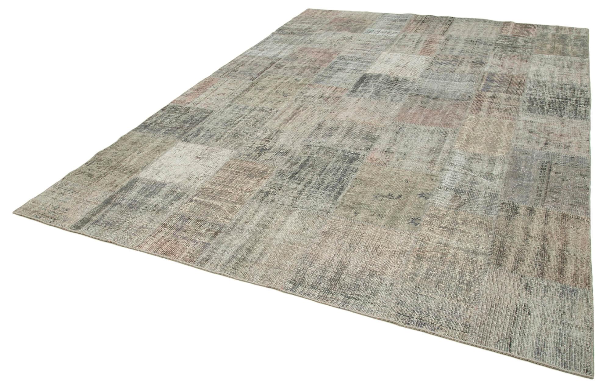 8 x 12 Grey Patchwork Rug- 3738