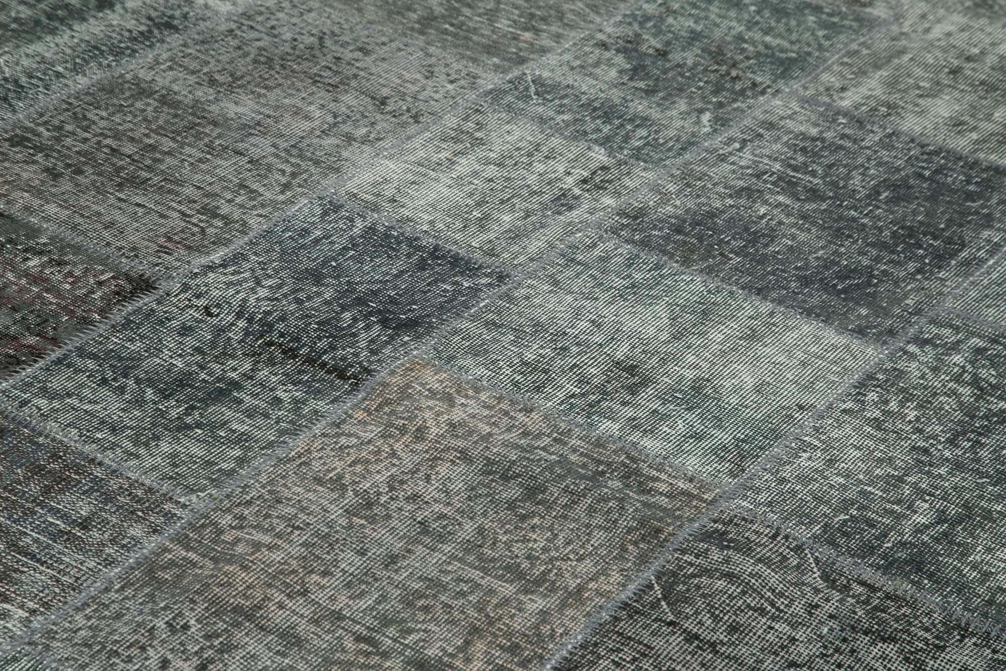 8 x 11 Grey Patchwork Rug- 3750