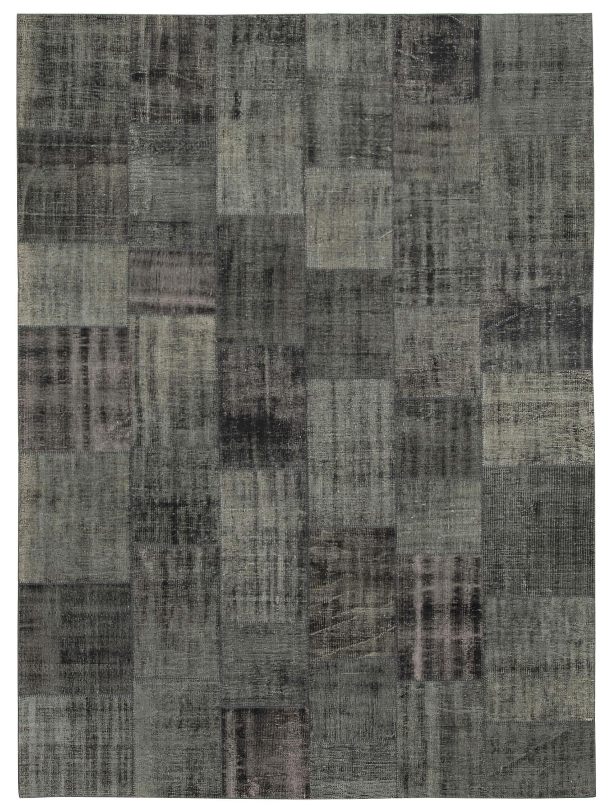 8 x 11 Black Patchwork Rug- 3751