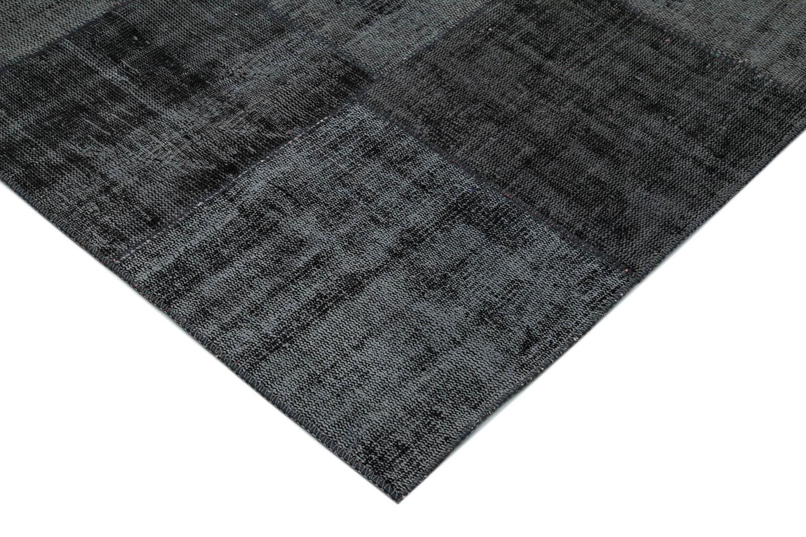 8 x 12 Black Patchwork Rug- 3753