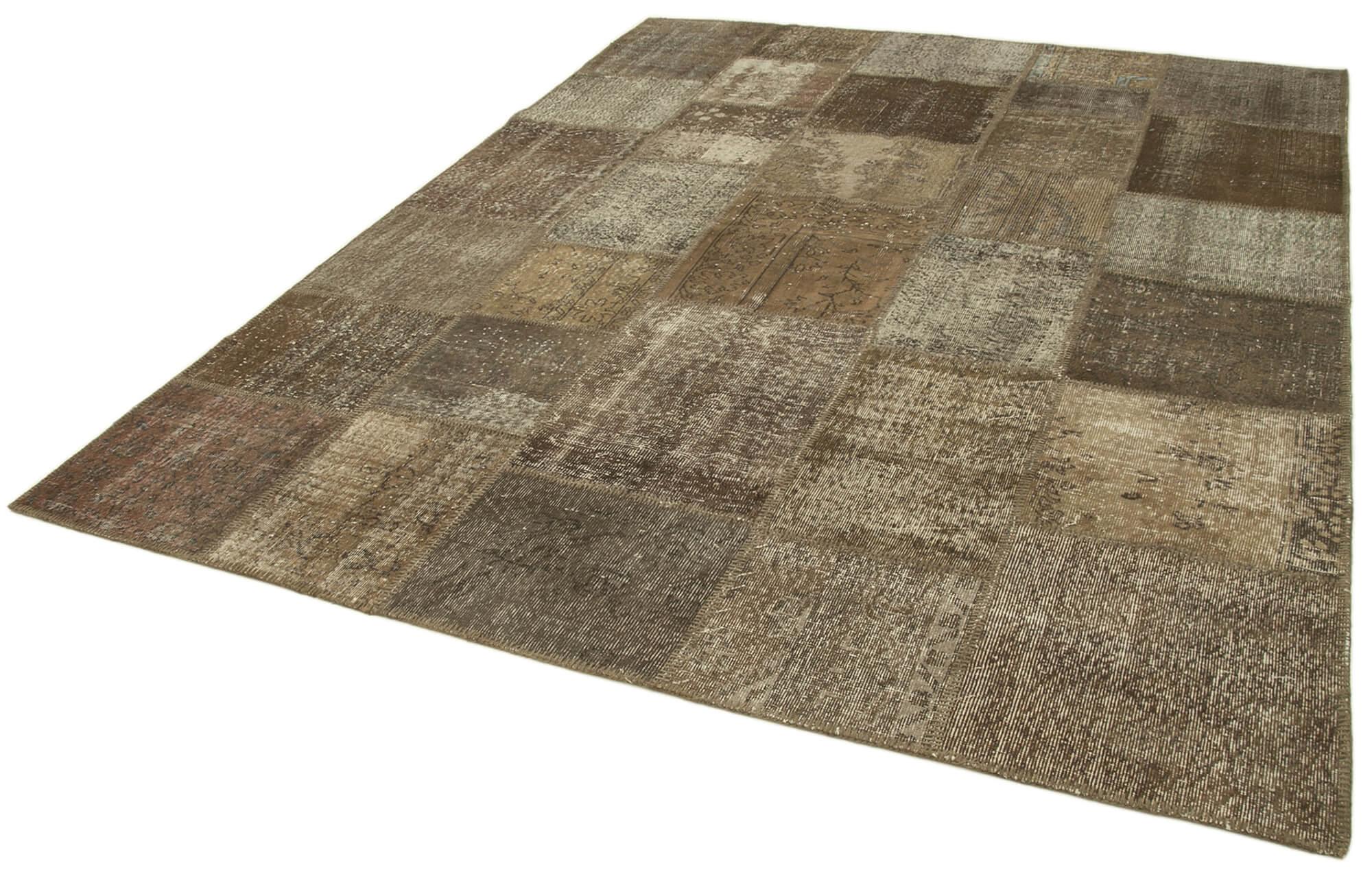 8 x 10 Brown Patchwork Rug - 3770