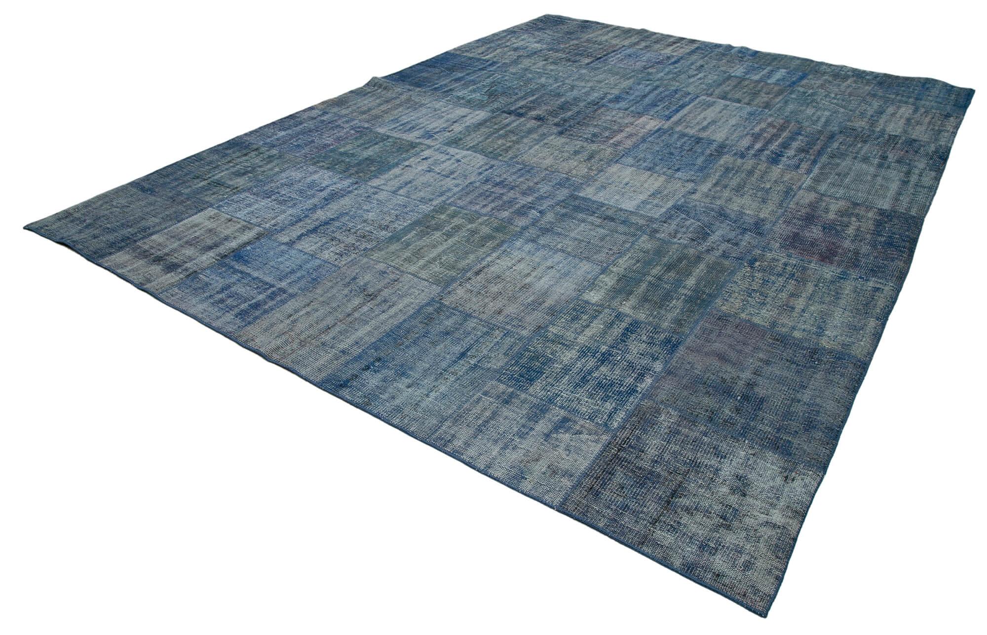 10 x 13 Blue Patchwork Rug - 3775