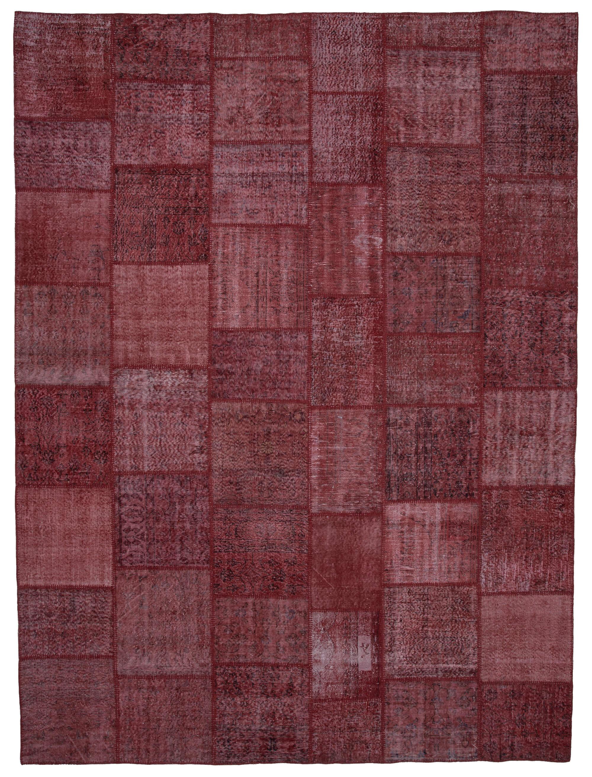 10 x 13 Red Patchwork Rug - 3776