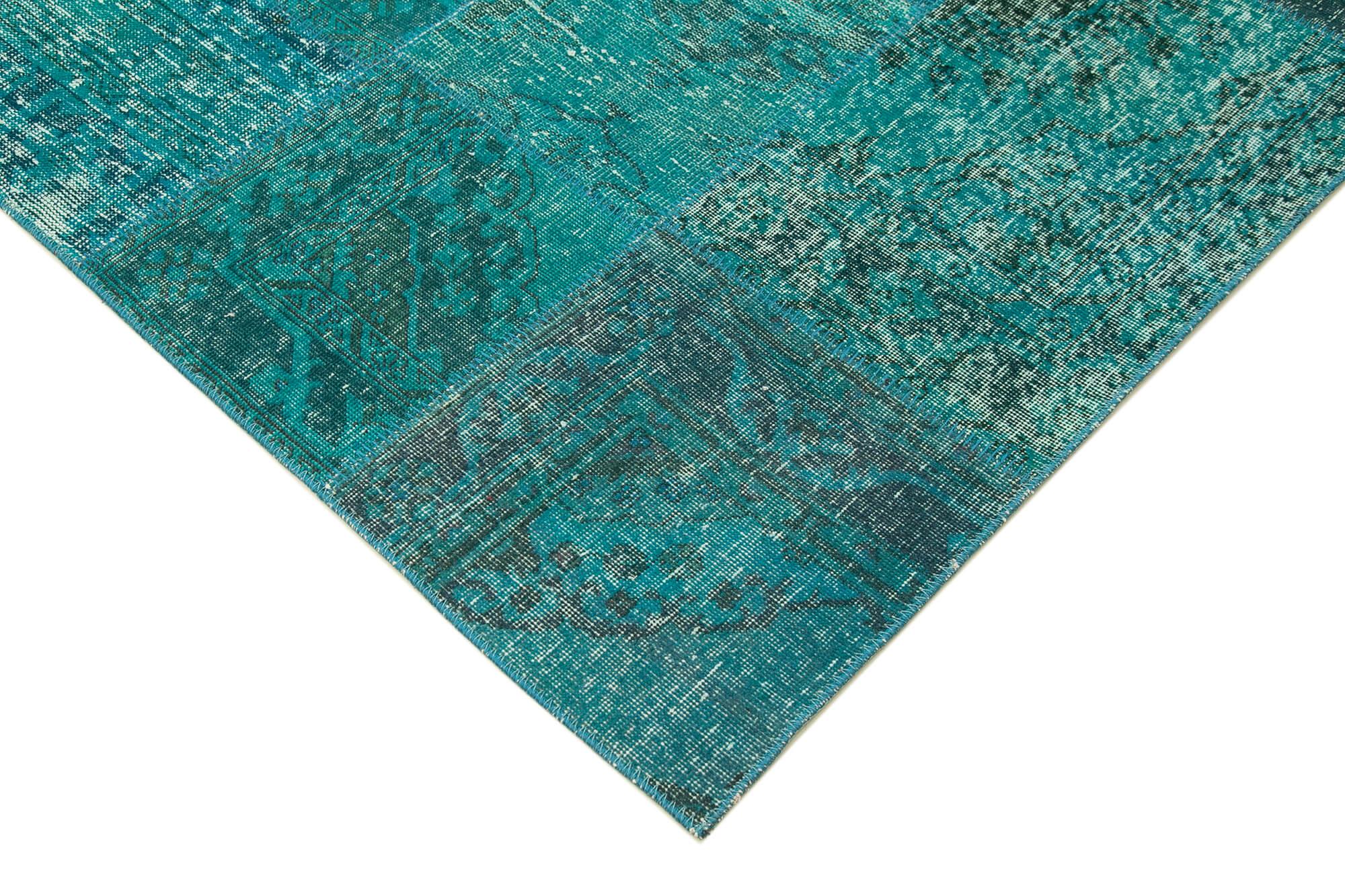 8 x 10 Turquoise Patchwork Rug - 3788