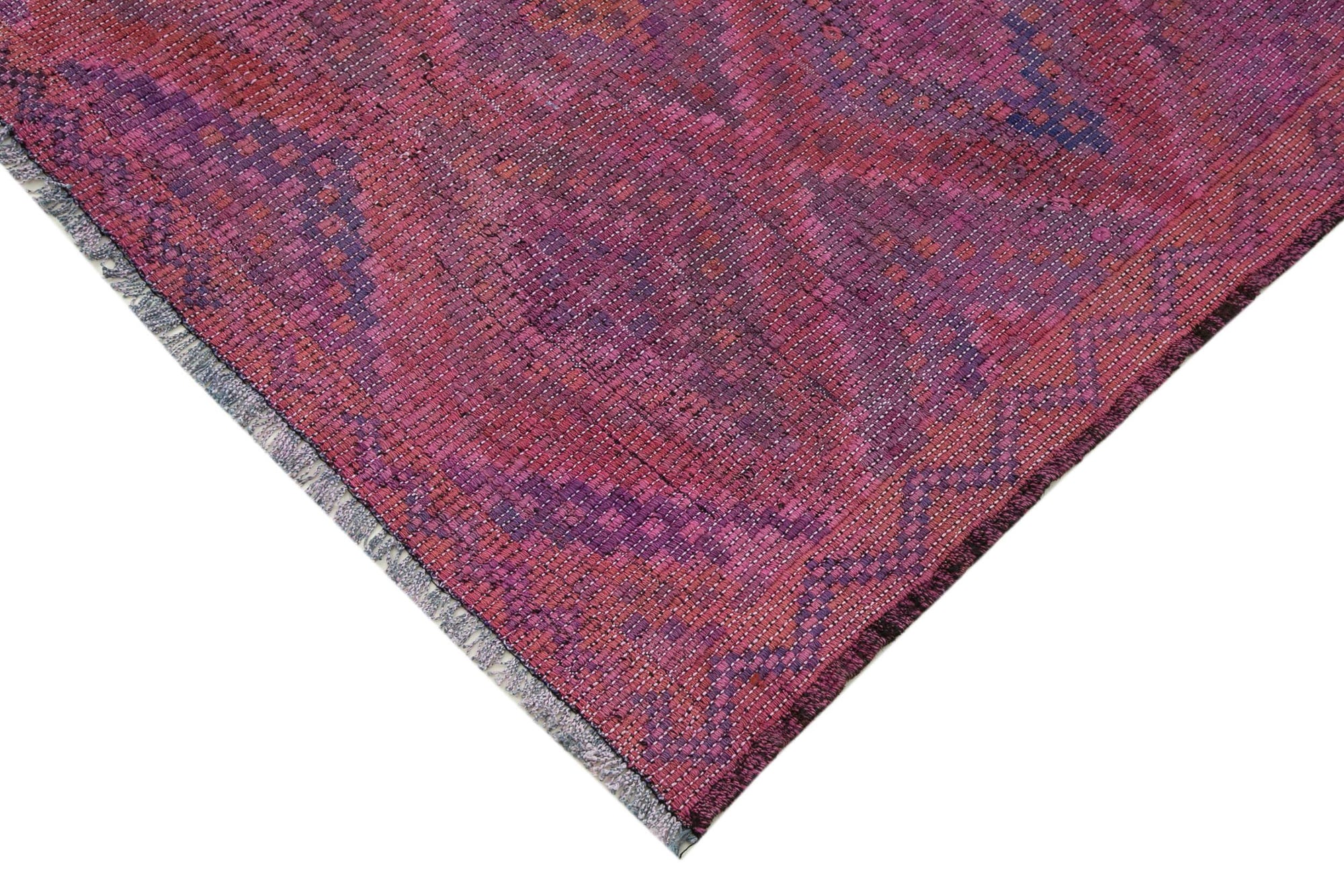 6 x 9 Pink Vintage Turkish Kilim Rug - 3944