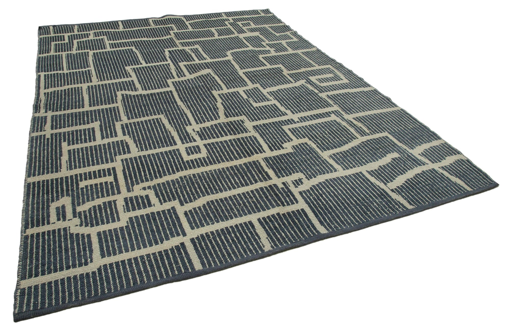 7 x 10 Grey Moroccan Rug - 3994