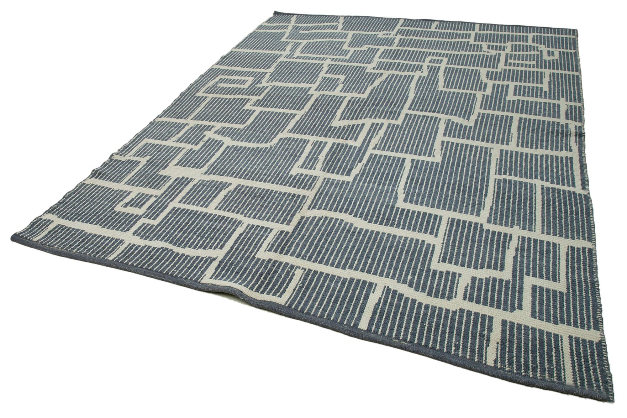 7 x 10 Grey Moroccan Rug - 3994