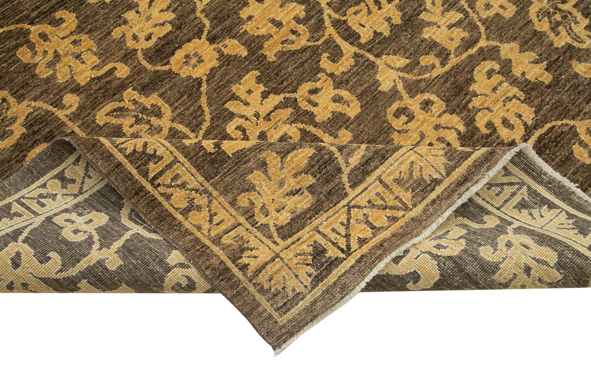 9 x 11 Brown Oushak Rug - 4030