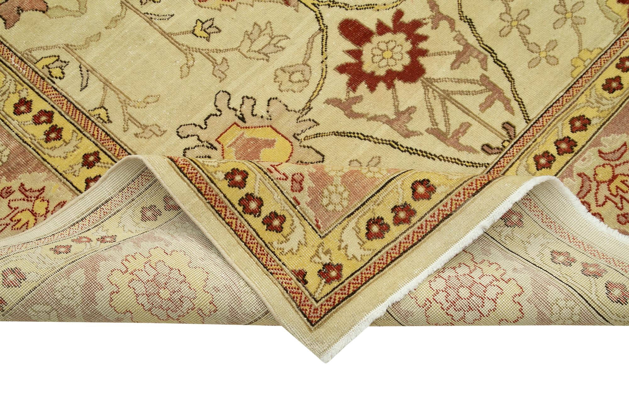 9 x 12 Beige Oushak Rug - 4057