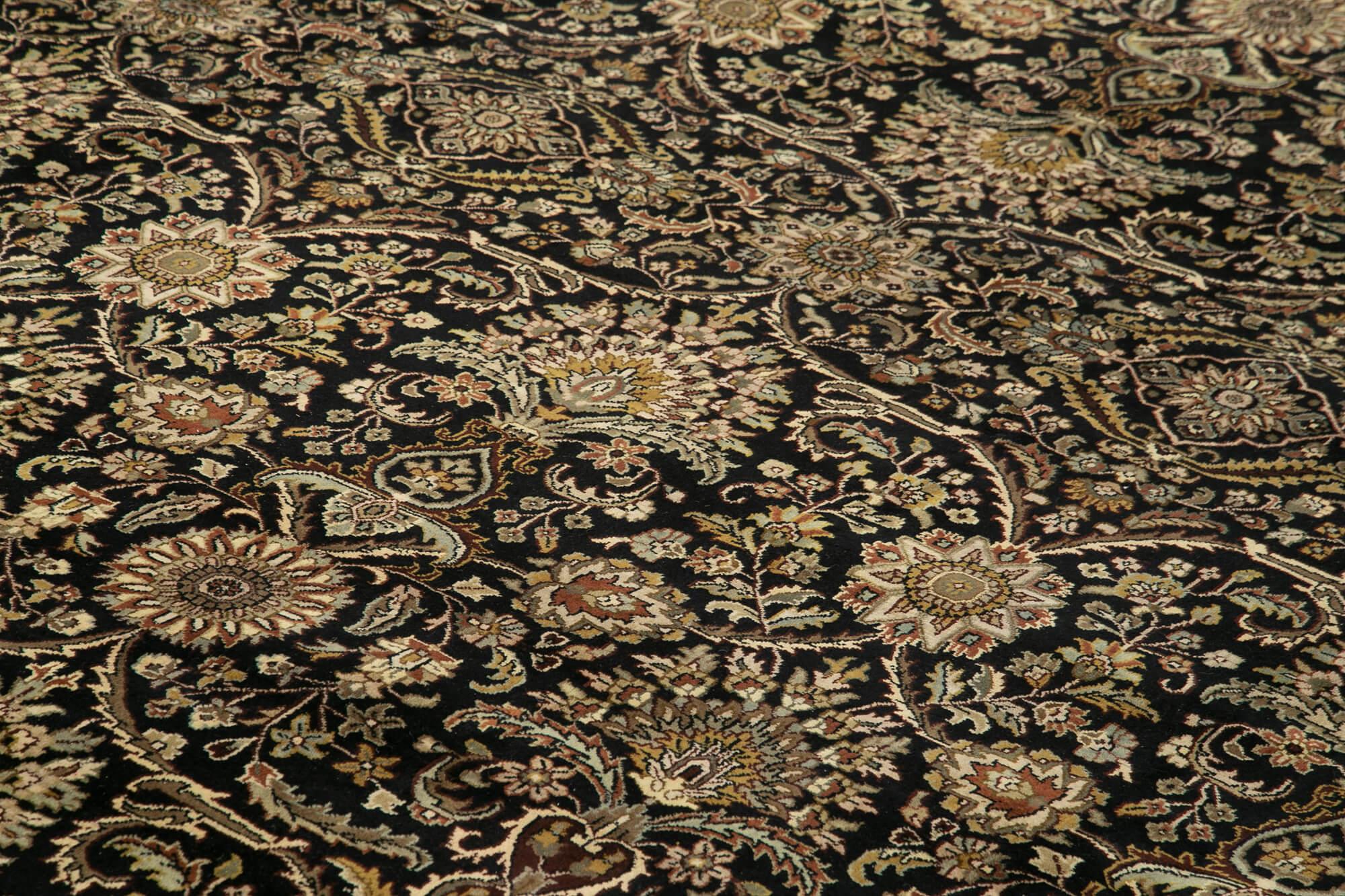 12 x 15 Black Oushak Rug - 4161