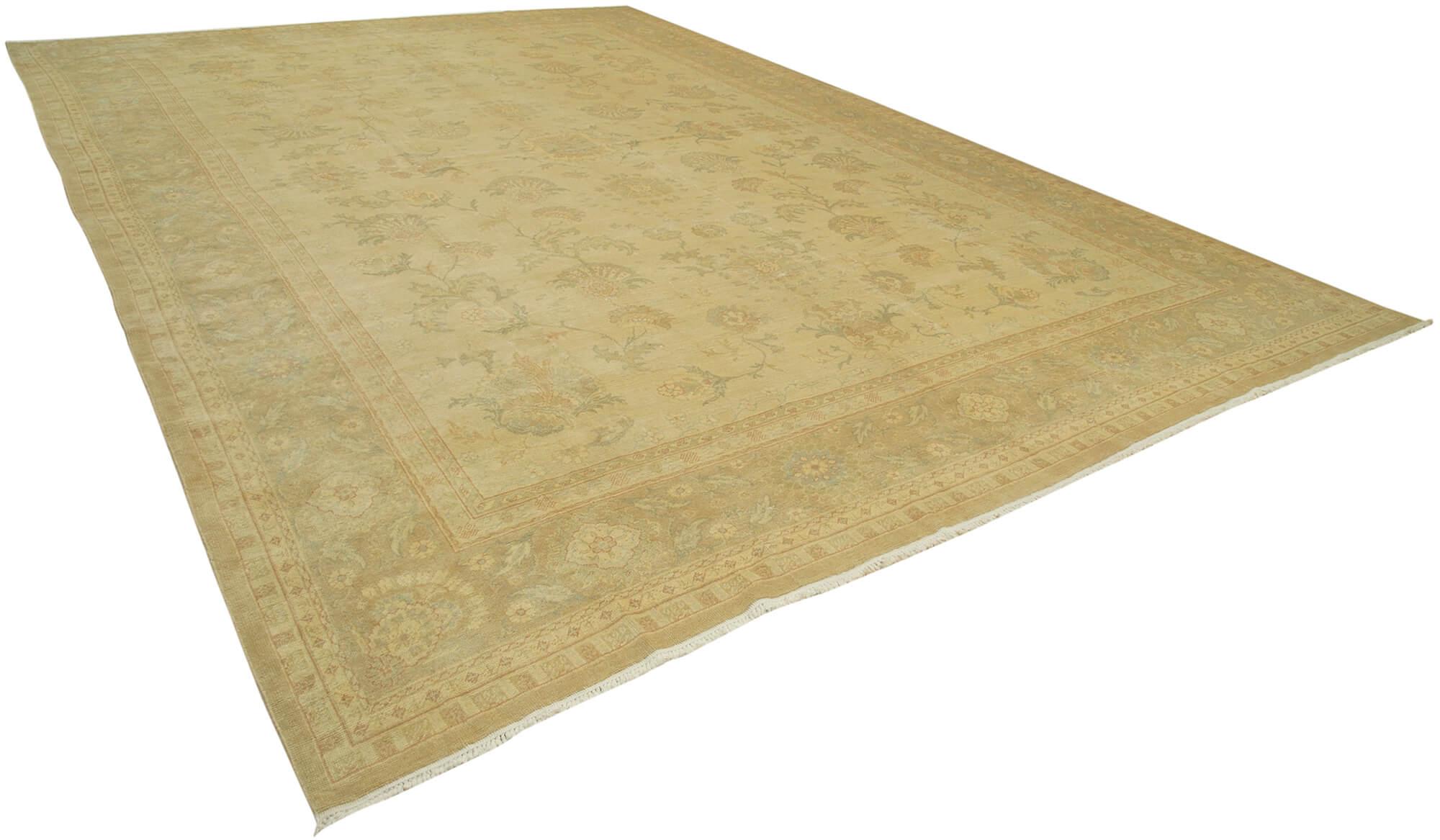 13 x 18 Beige Oushak Rug - 4207