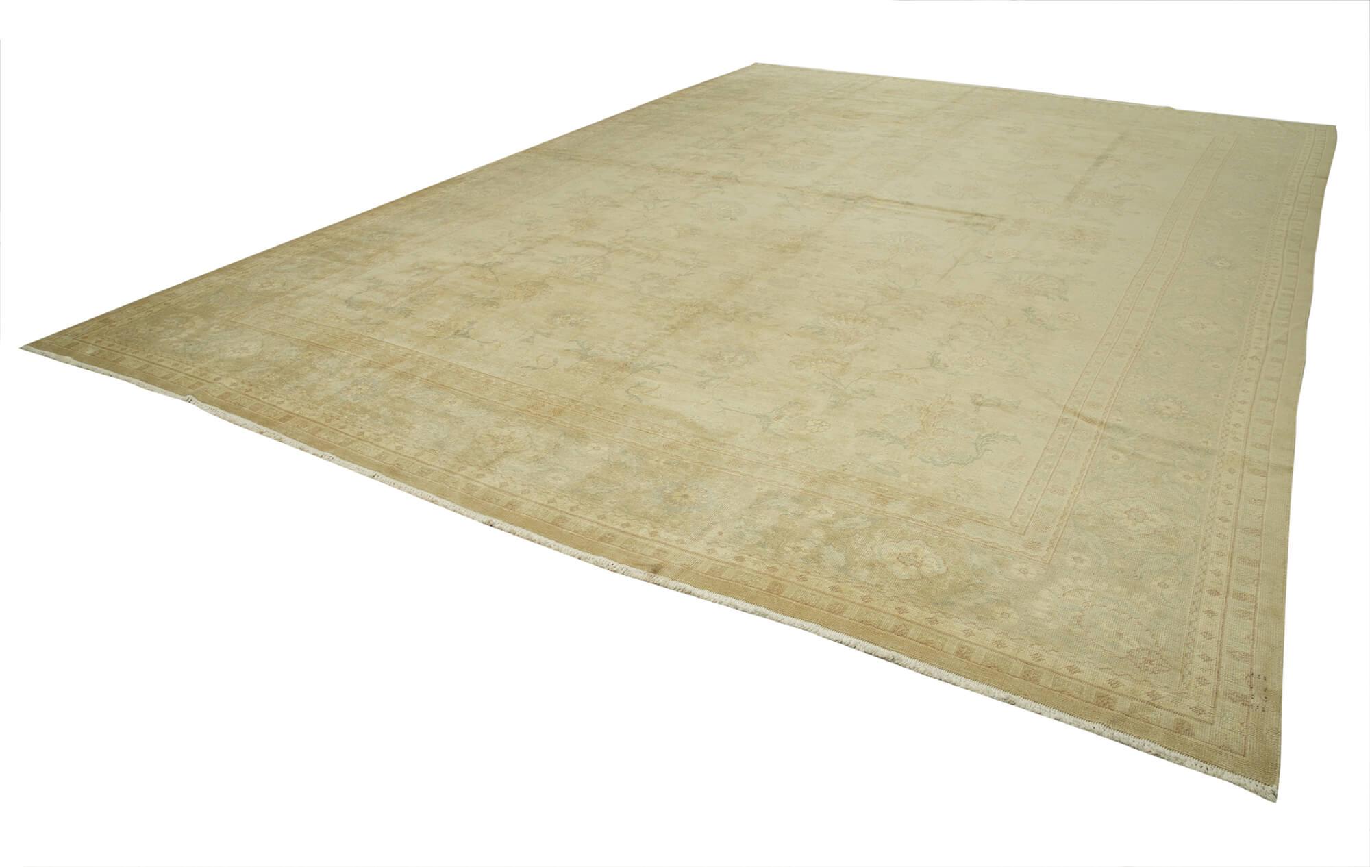 13 x 18 Beige Oushak Rug - 4207