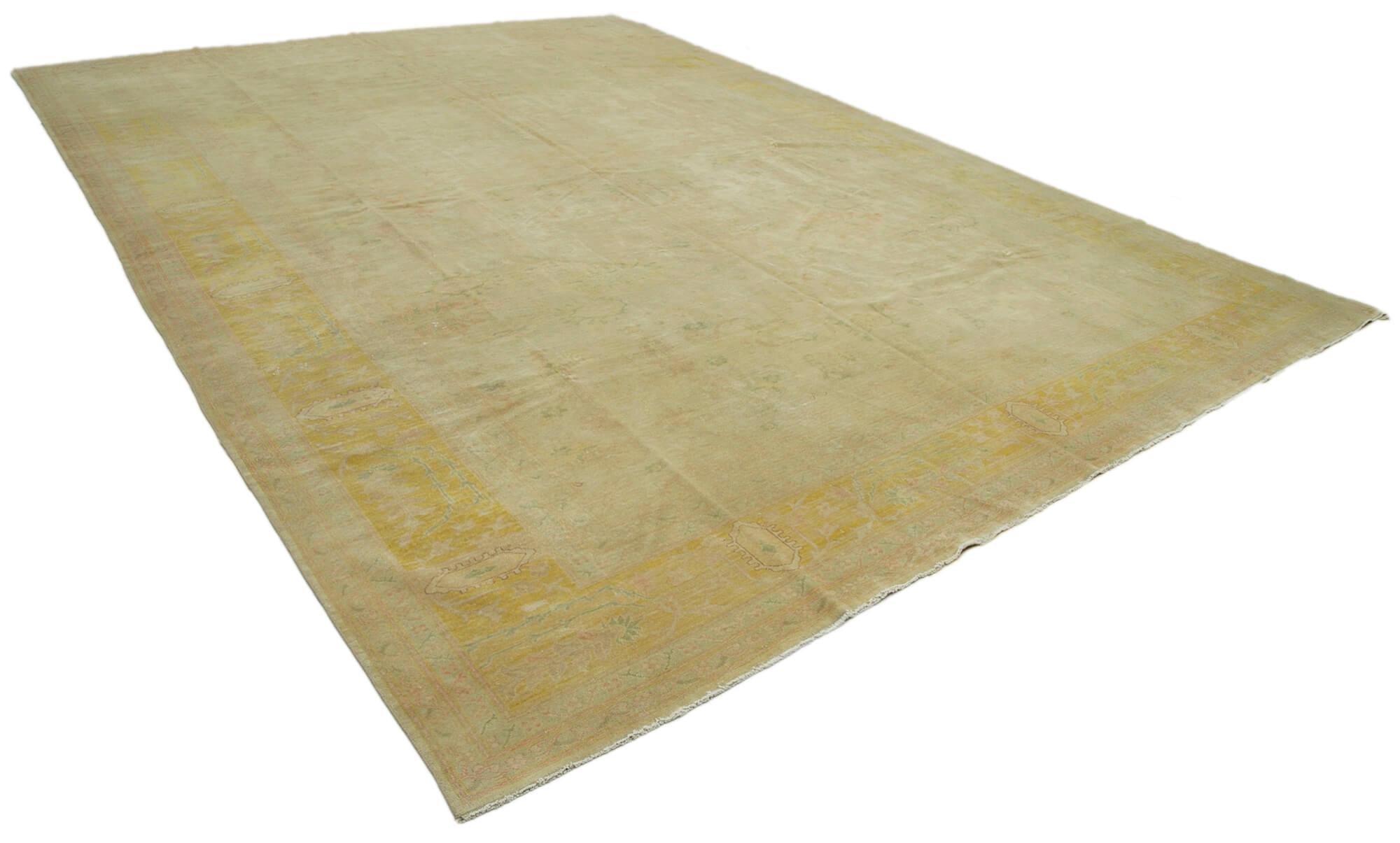 13 x 17 Beige Oushak Rug - 4225