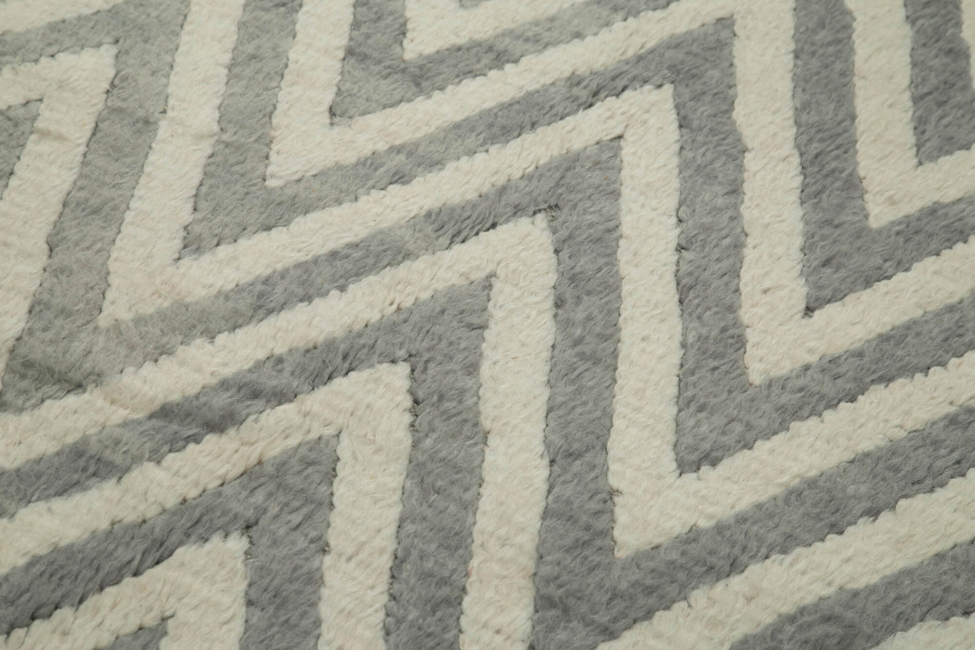 5 x 8 Grey Moroccan Rug - 4710