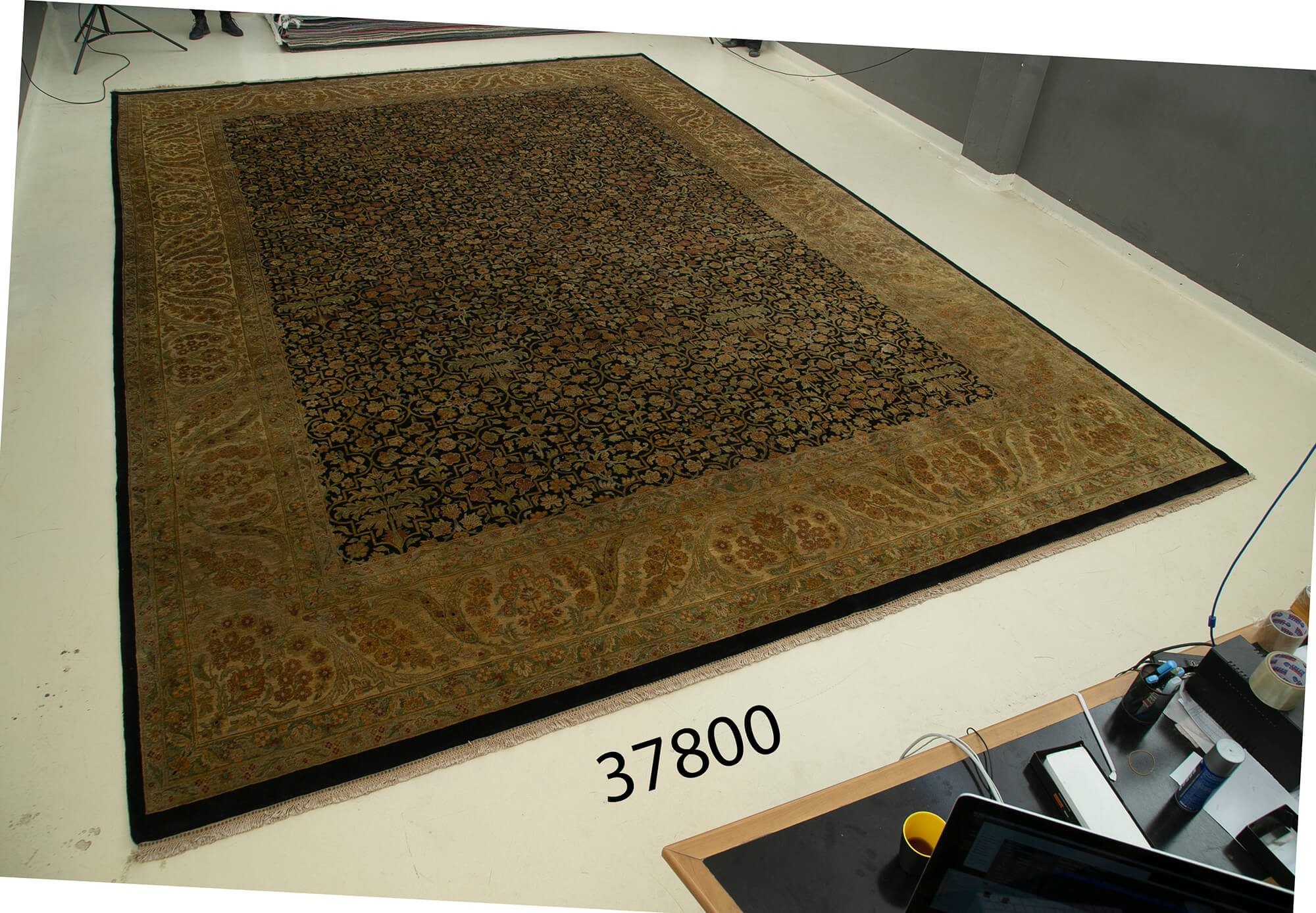 14 x 21 Beige Oushak Rug - 4904