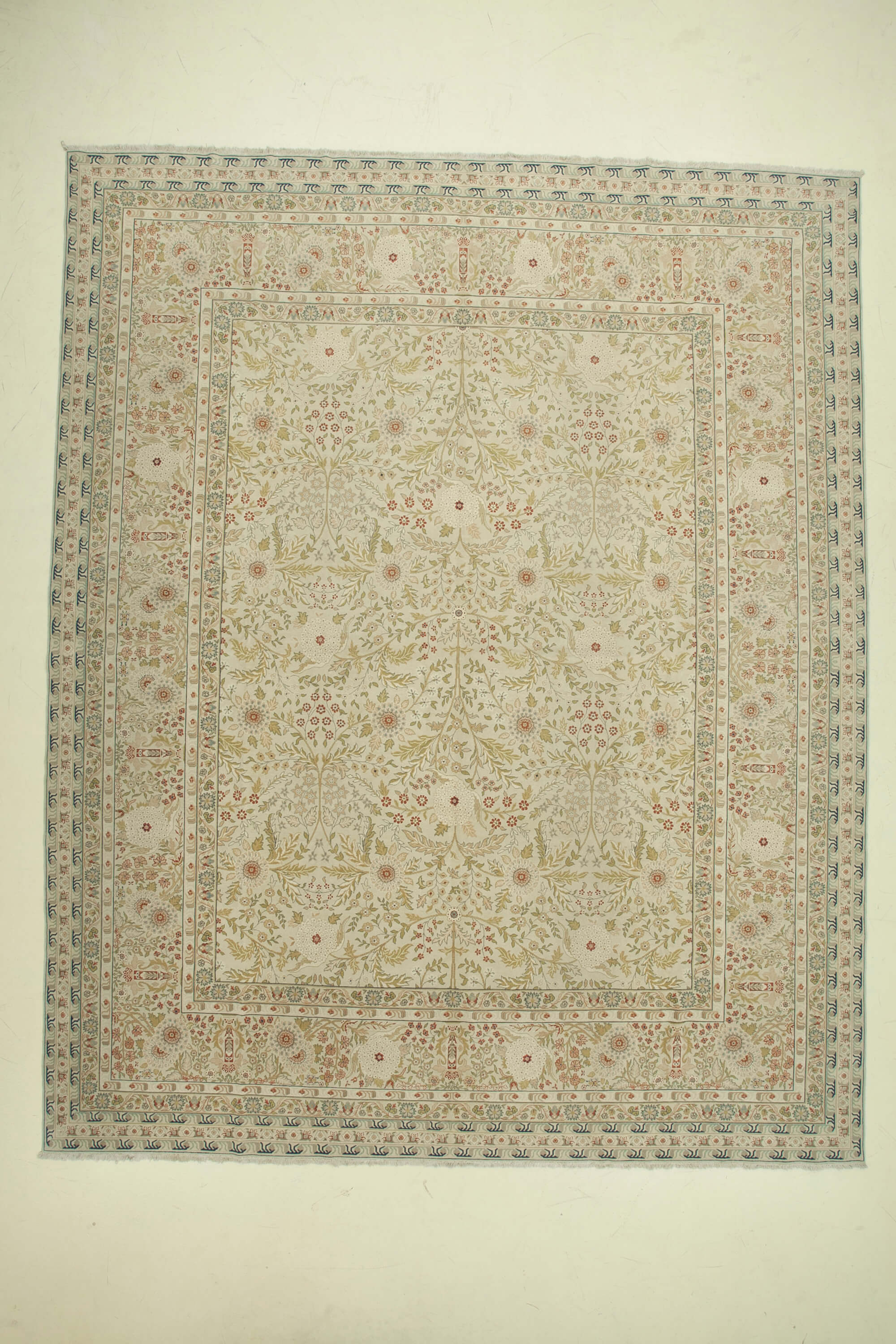 13 x 16 Beige Oushak Rug - 4914