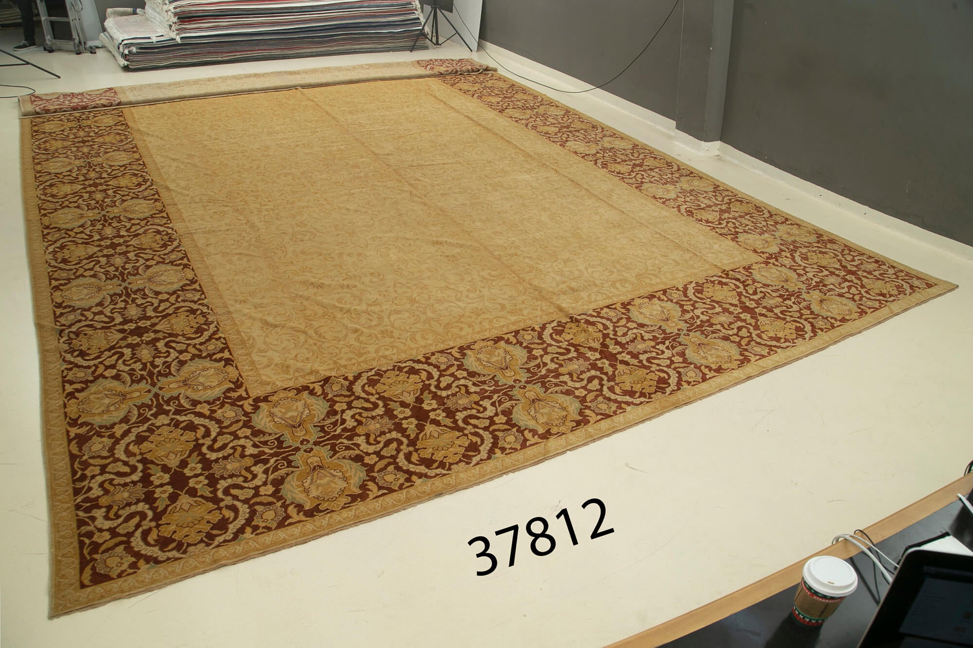 16 x 25 Beige Oushak Rug - 4915