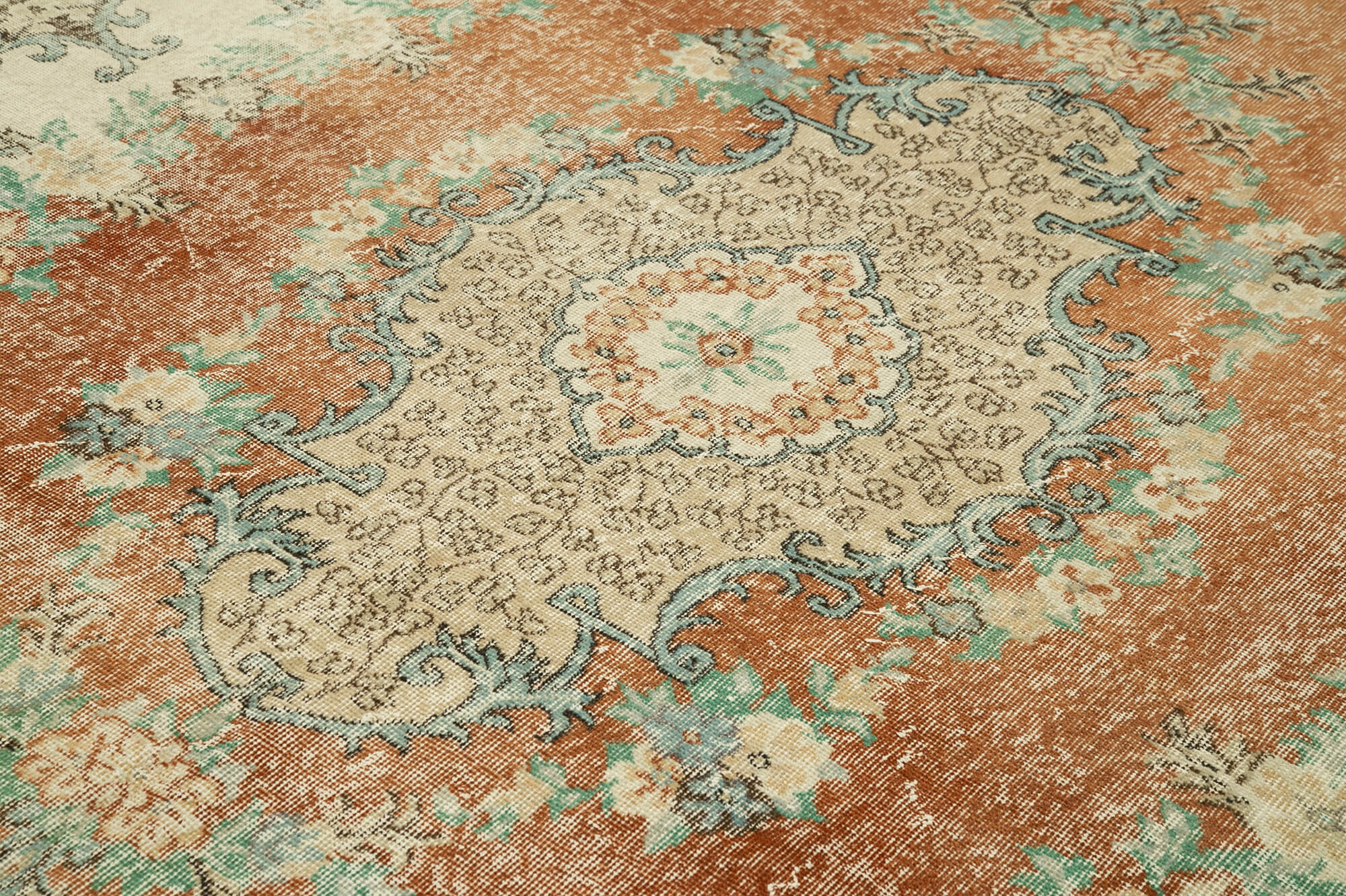 7 x 10 Beige Turkish Vintage Area Rug - 4964