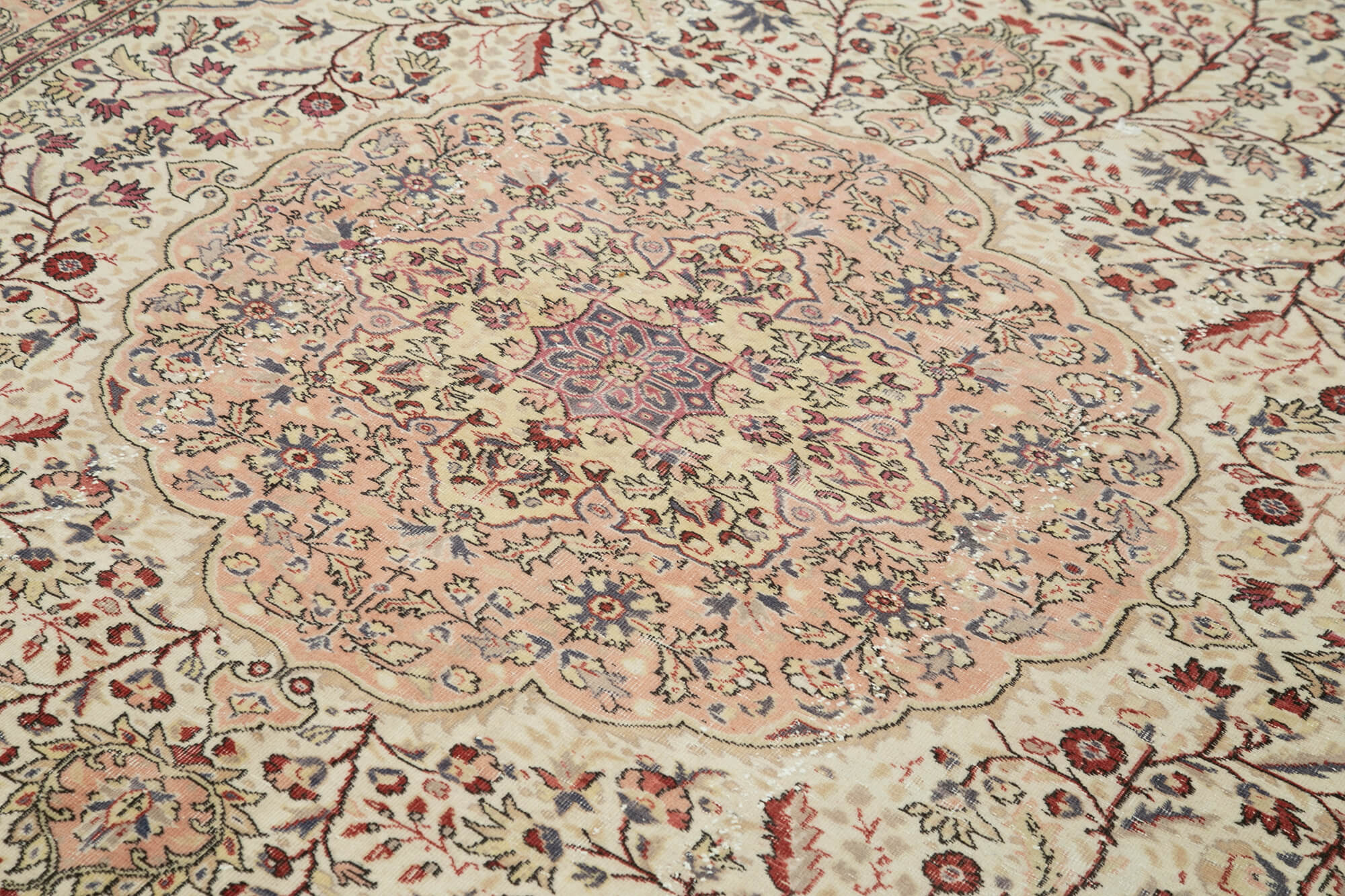 7 x 9 Beige Vintage Rug - 5008