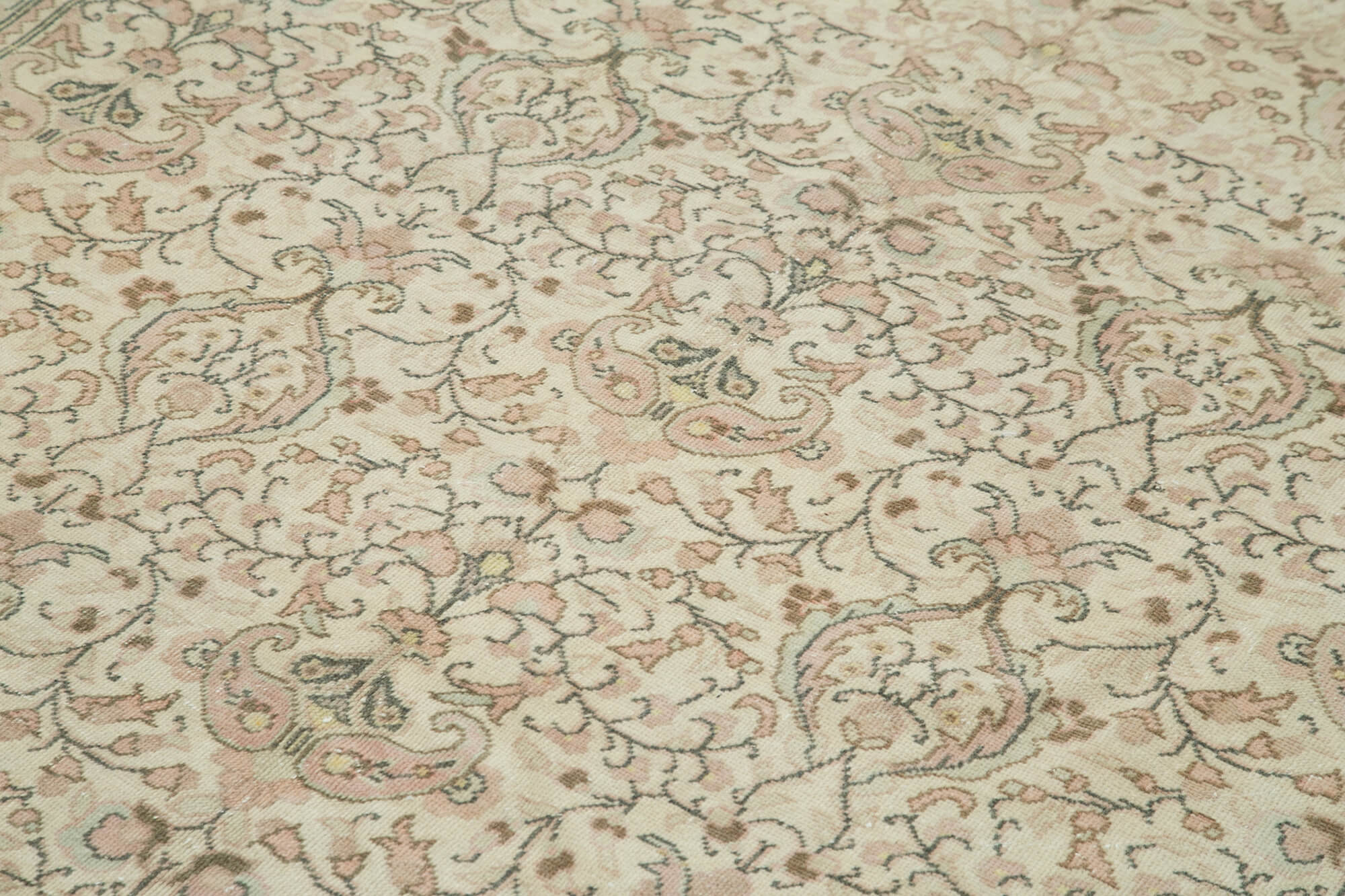 7 x 10 Beige Vintage Rug - 5057