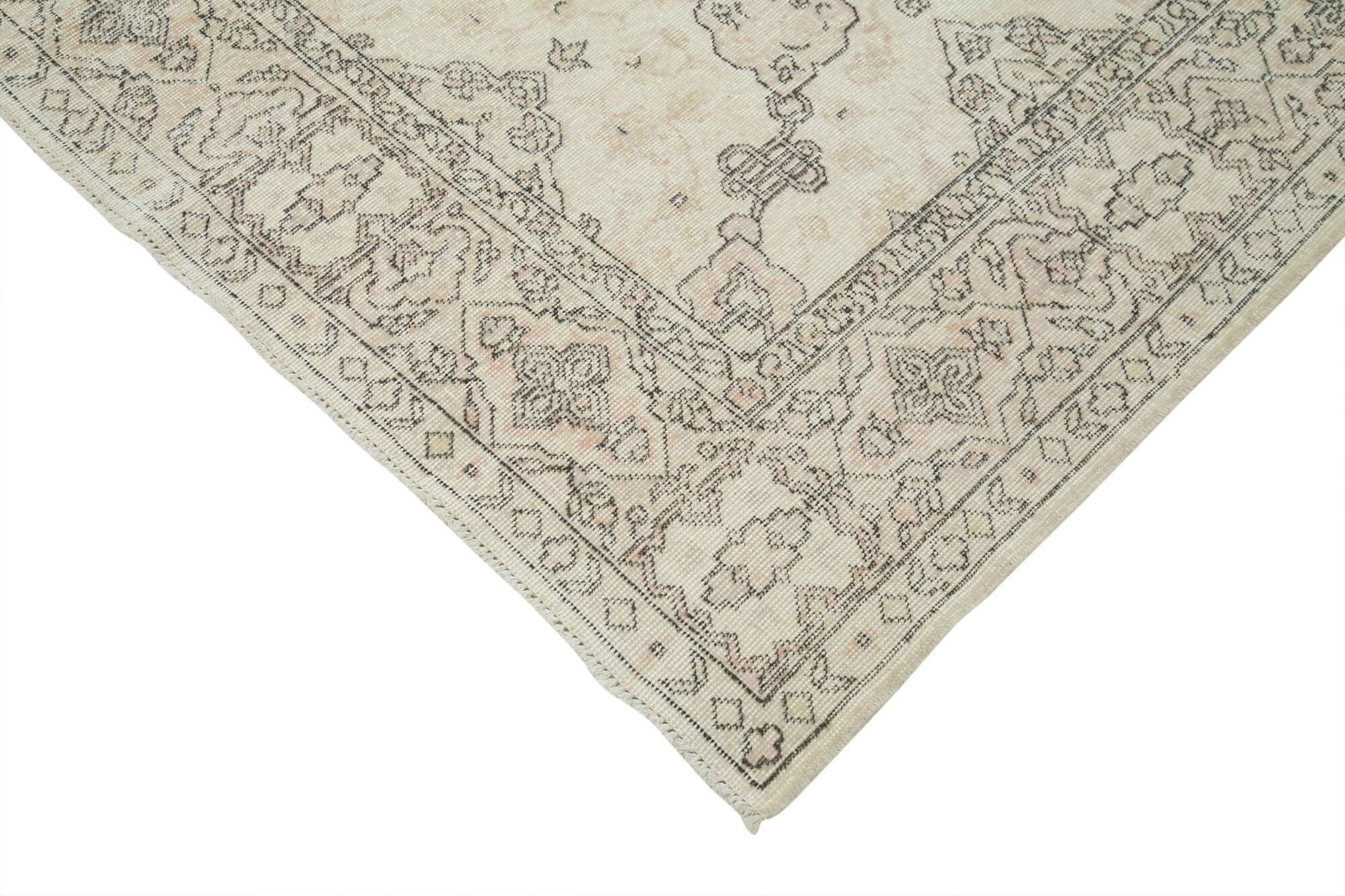 7 x 10 Beige Turkish Vintage Area Rug - 5062