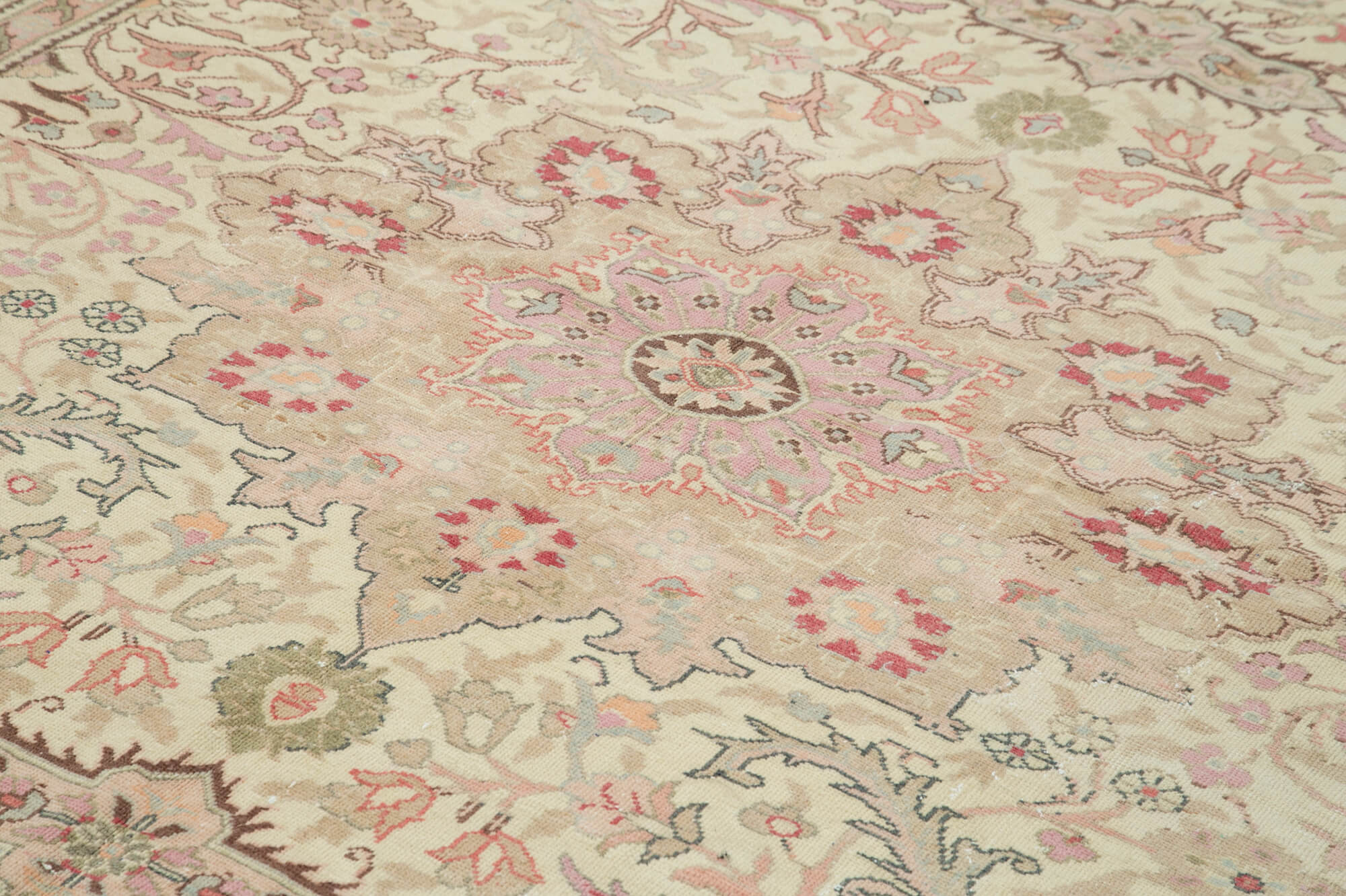 8 x 12 Beige Vintage Rug - 5074