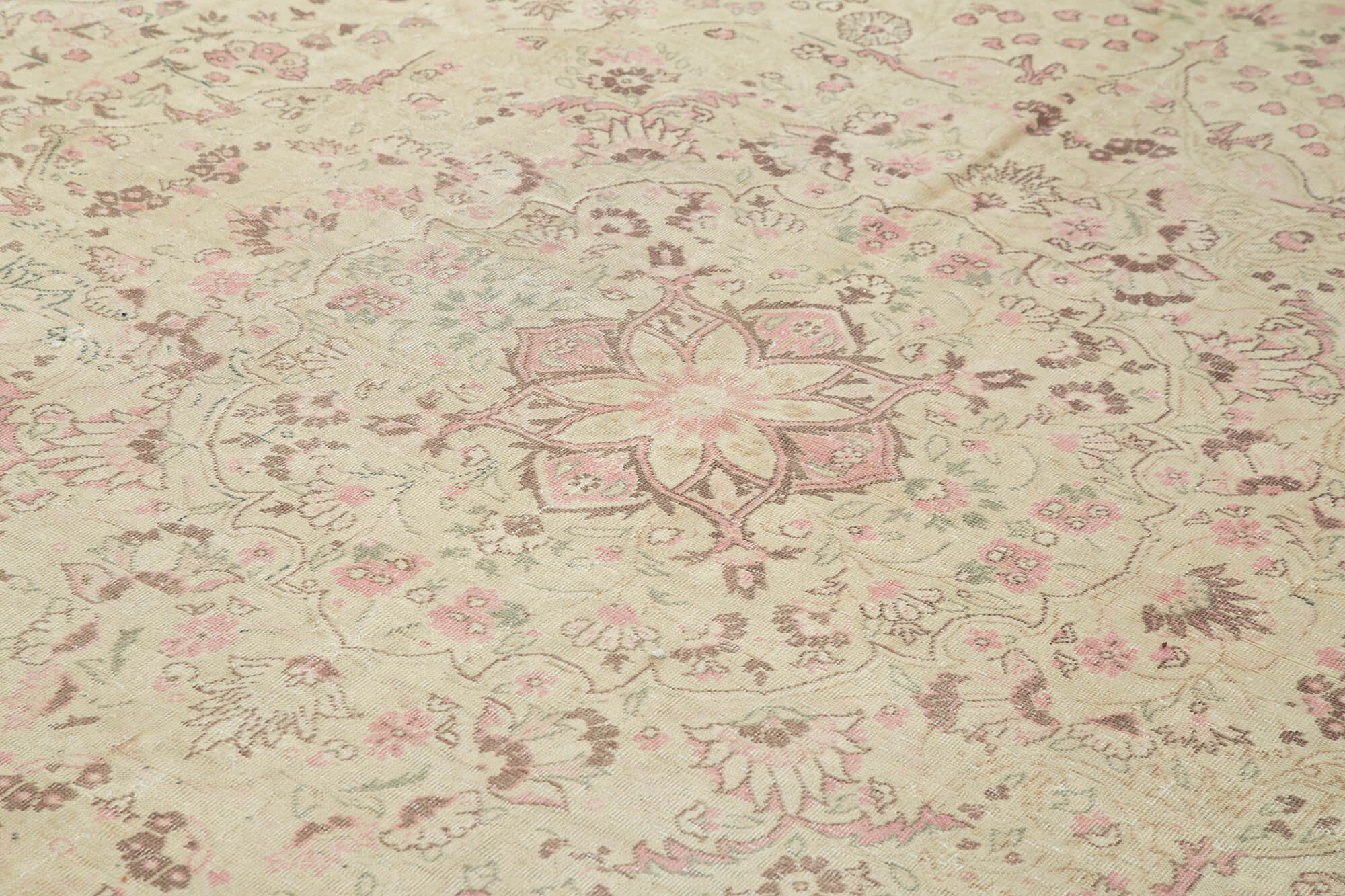 9 x 13 Beige Vintage Rug - 5079