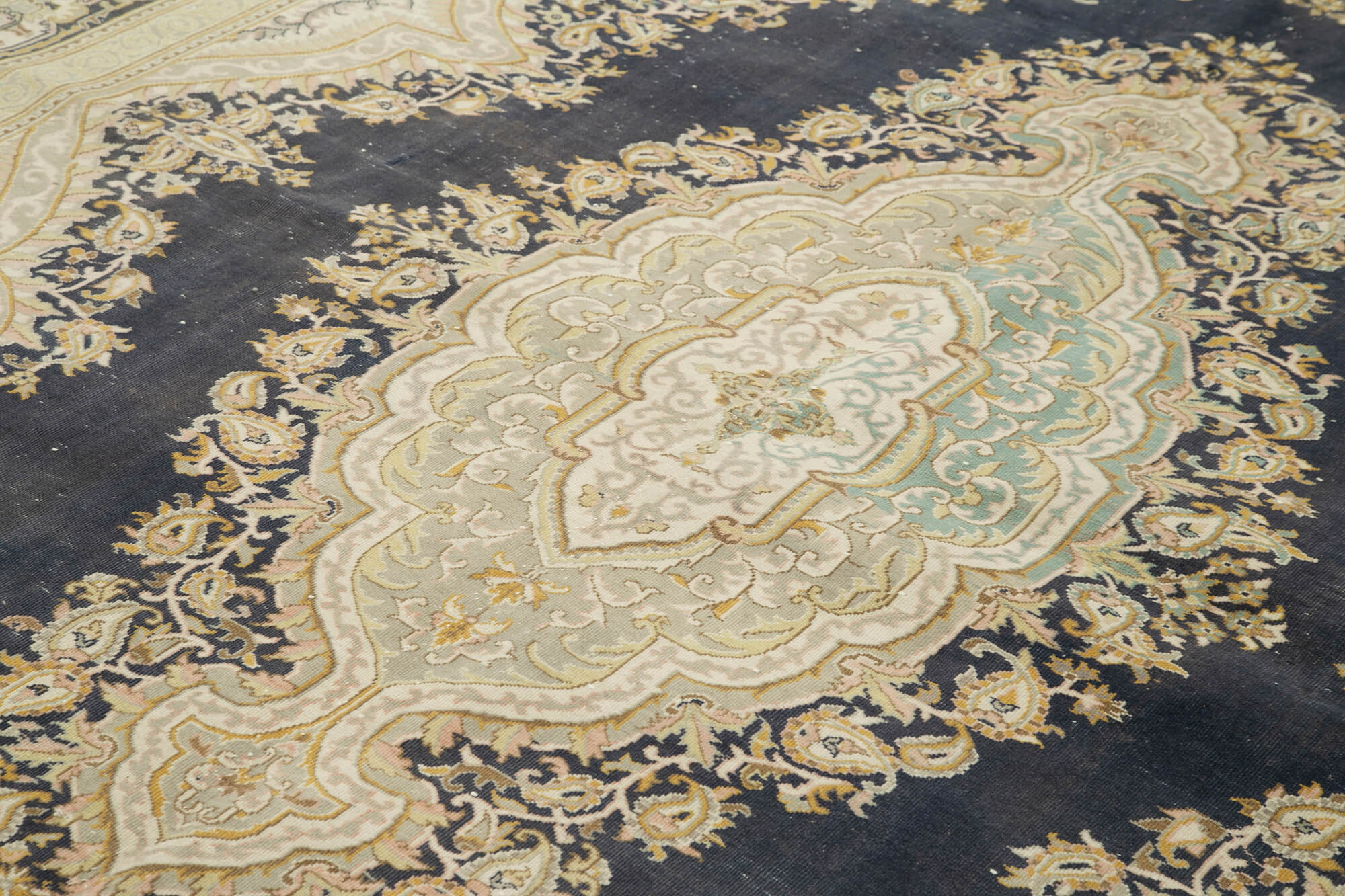 8 x 11 Beige Vintage Rug - 5094