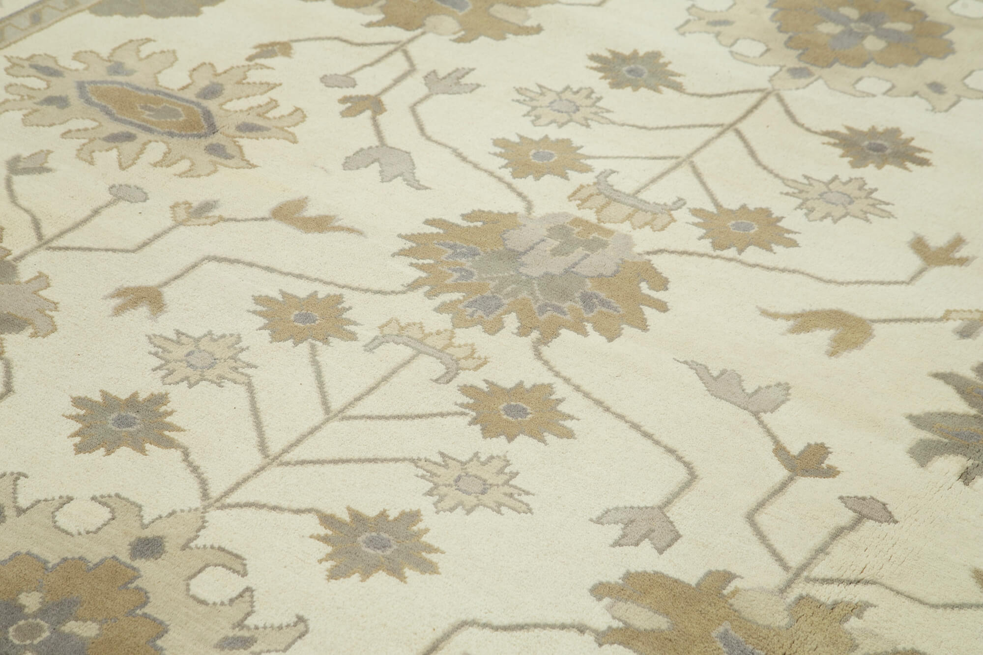 9 x 12 Beige Oushak Rug - 5212