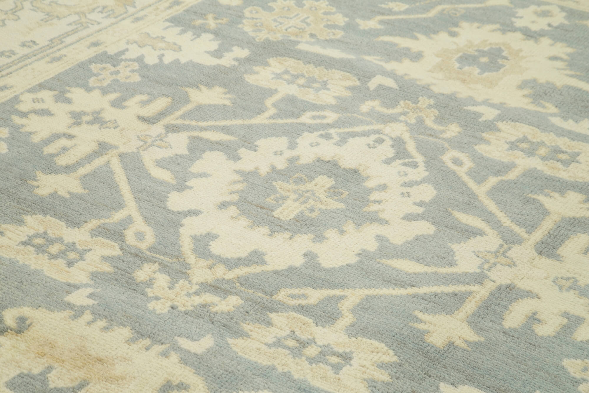 9 x 12 Beige Oushak Rug - 5234