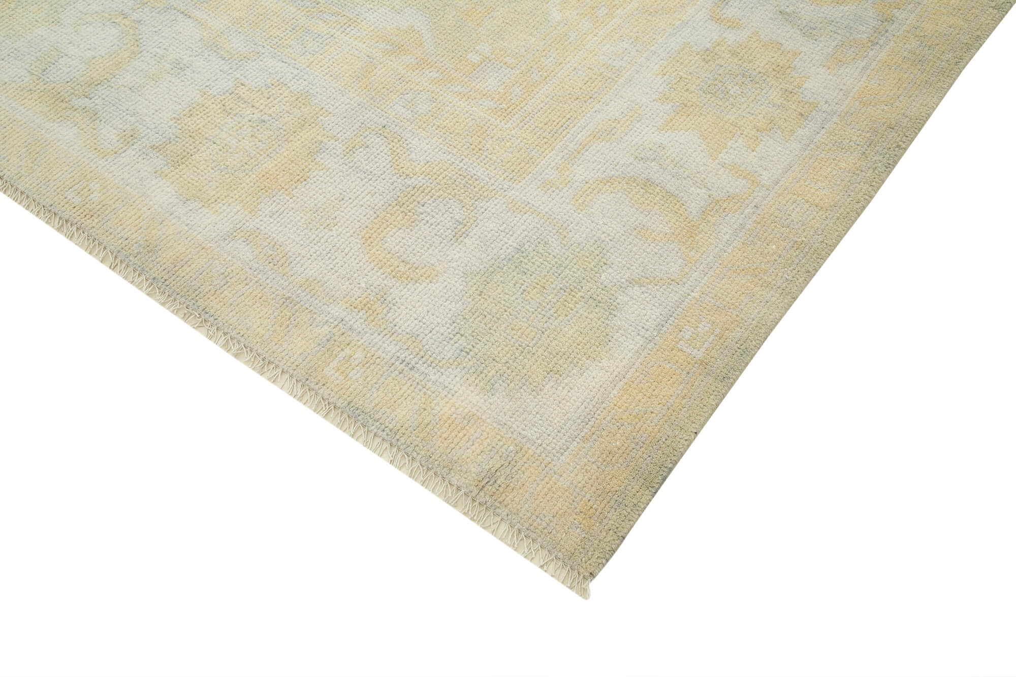 9 x 12 Beige Oushak Rug - 5236