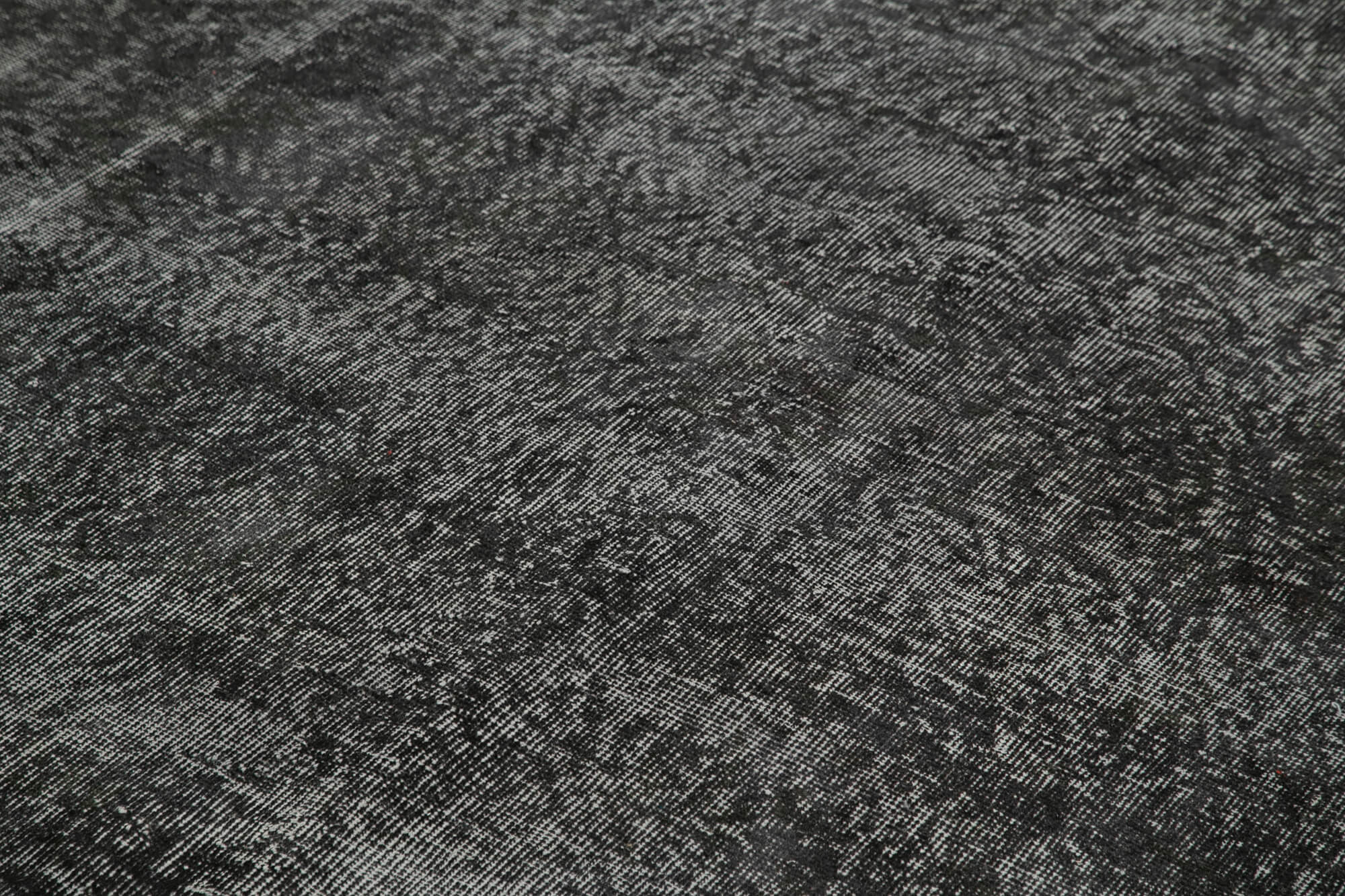 6 x 10 Black Overdyed Rug - 5533