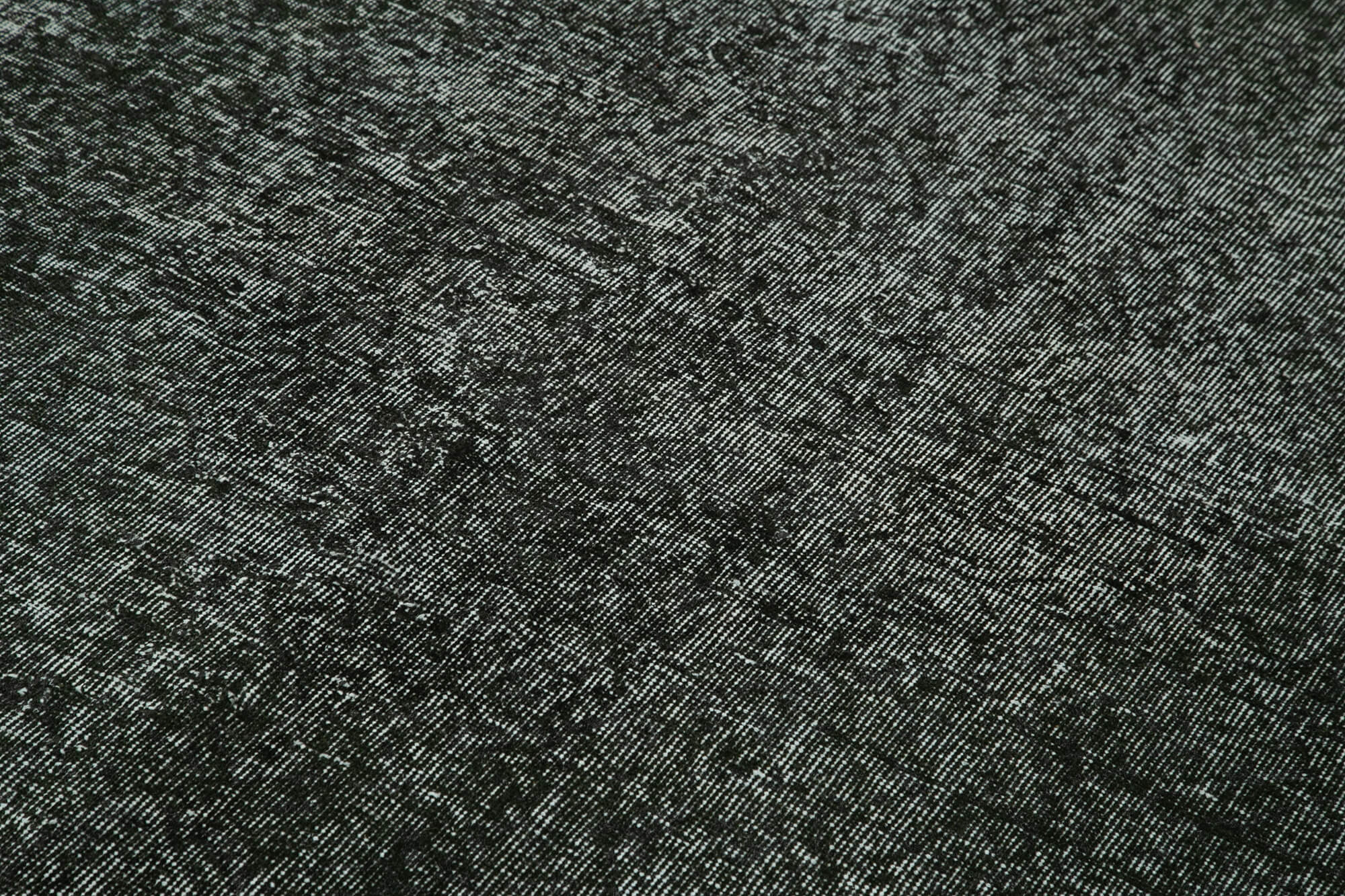 6 x 8 Black Overdyed Rug - 5554