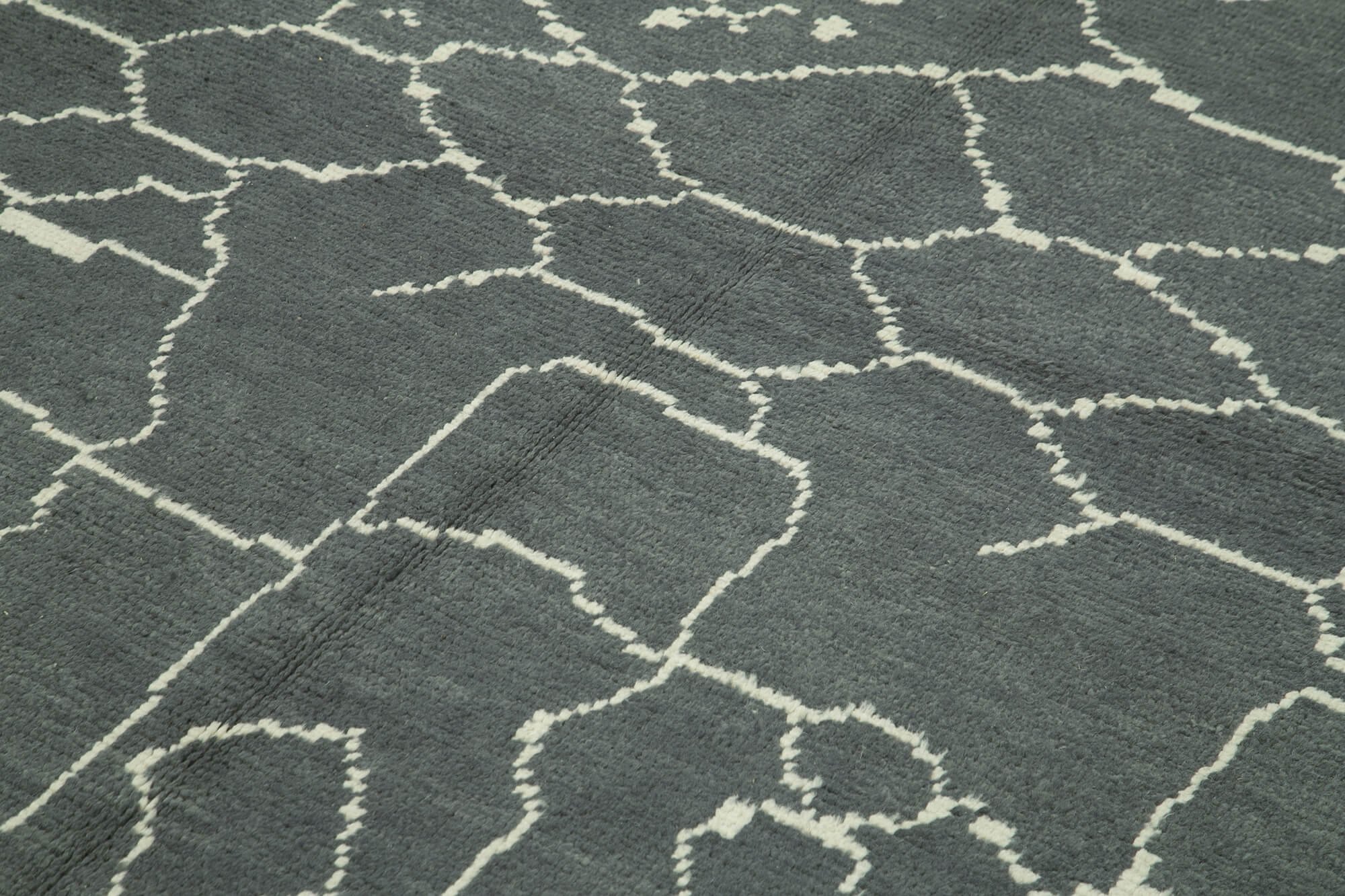 6 x 9 Grey Moroccan Rug - 5740