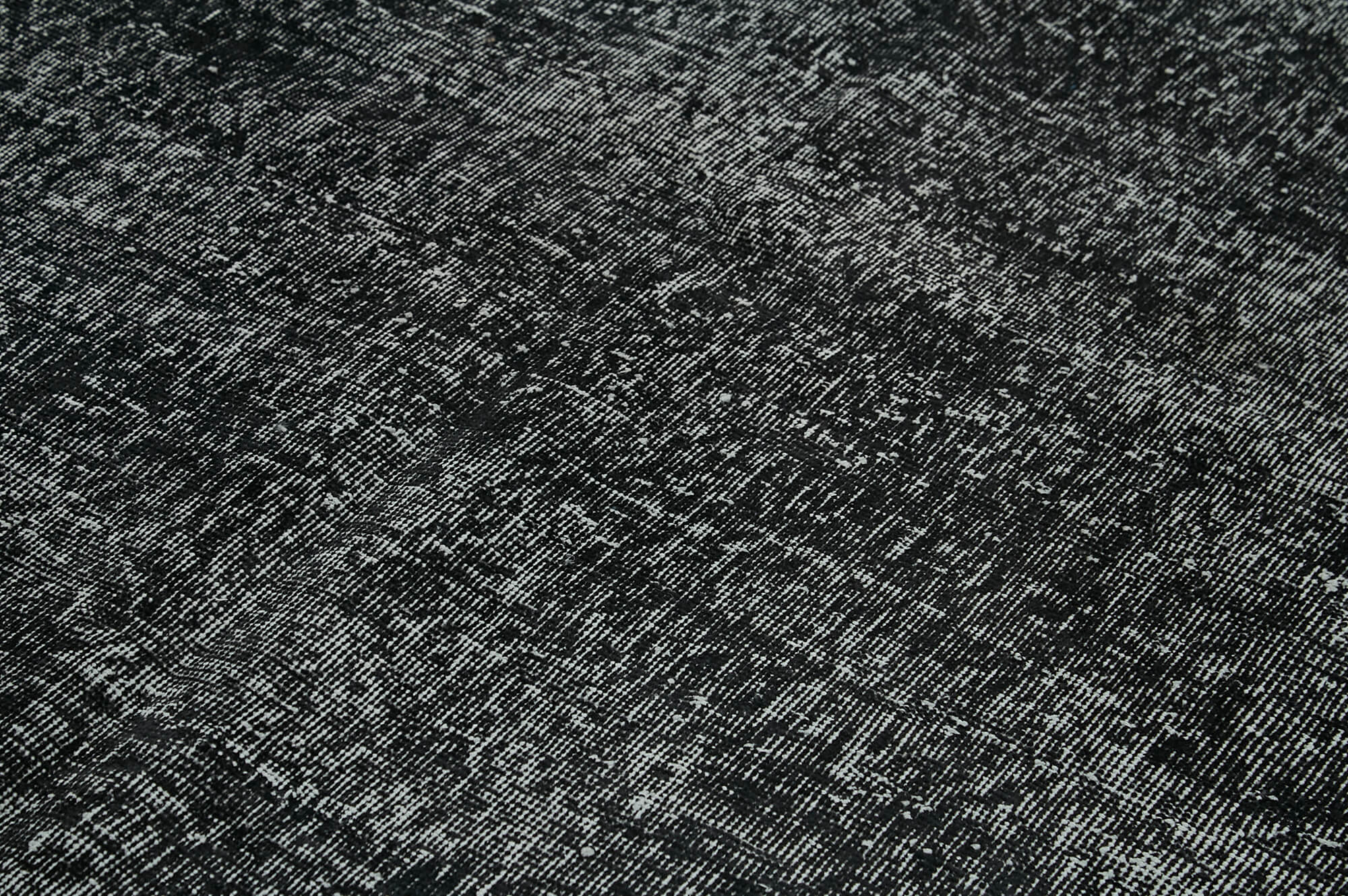 6 x 9 Black Overdyed Rug - 5915