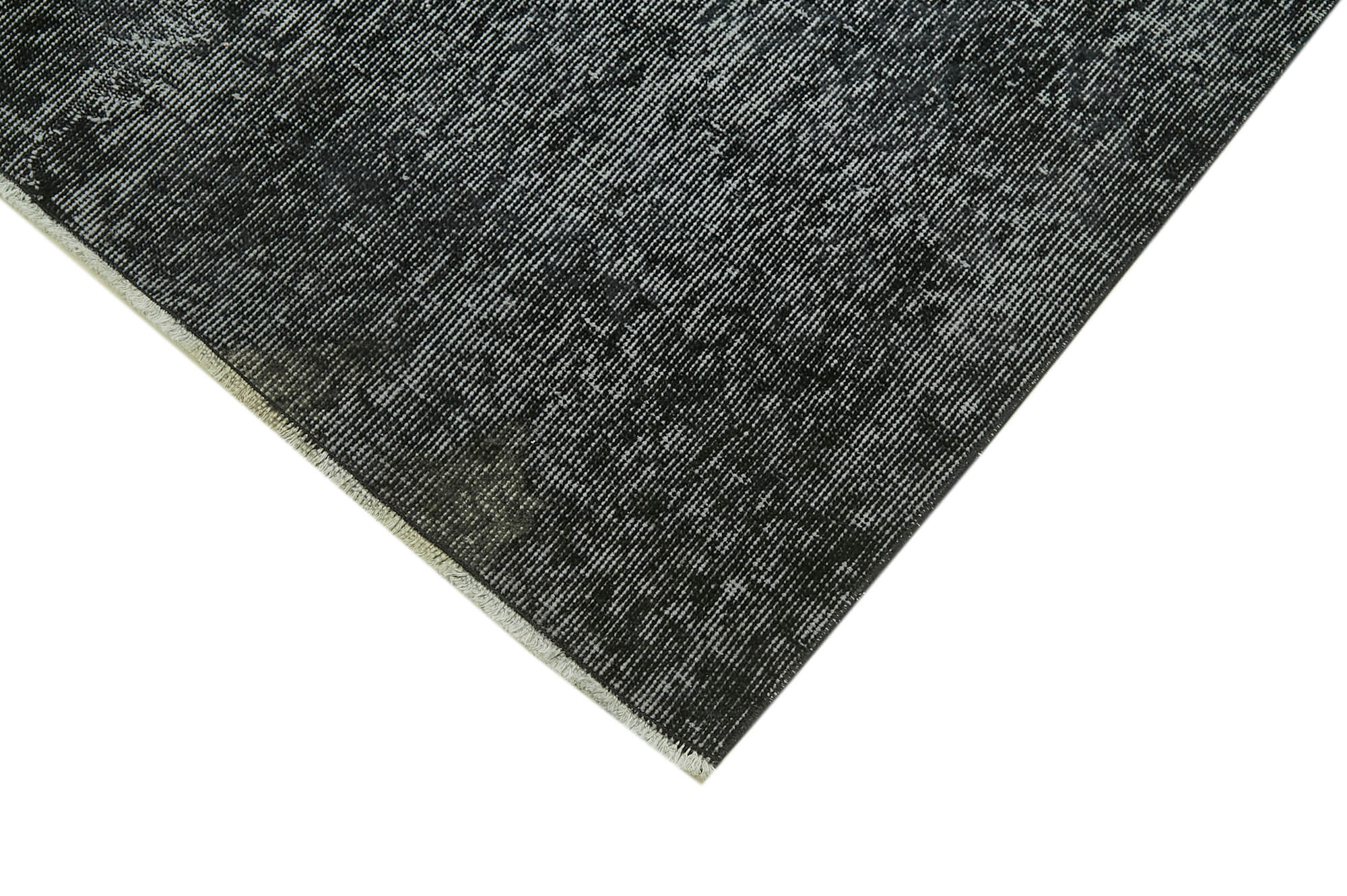 6 x 11 Black Overdyed Rug - 5928