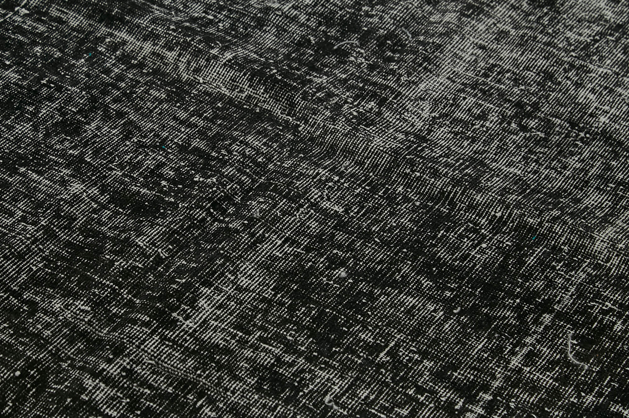 6 x 9 Black Overdyed Rug - 5941