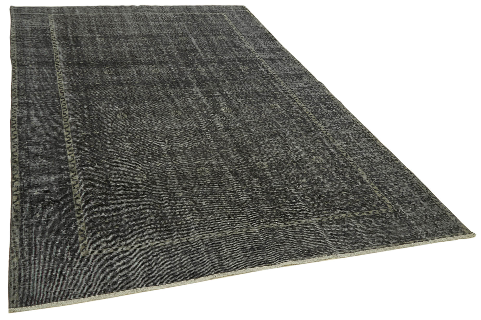 6 x 10 Black Overdyed Rug - 5943