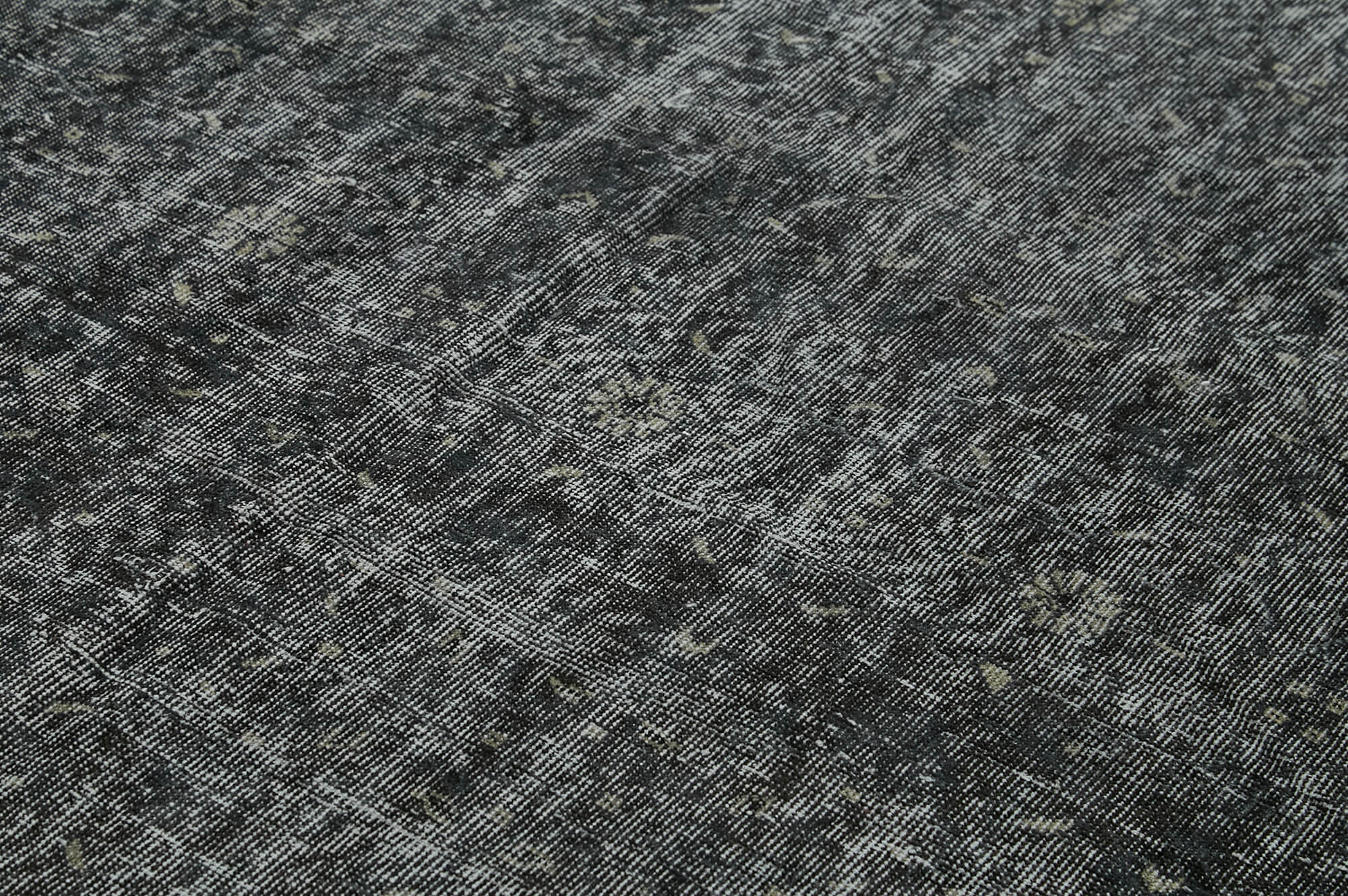 6 x 10 Black Overdyed Rug - 5943