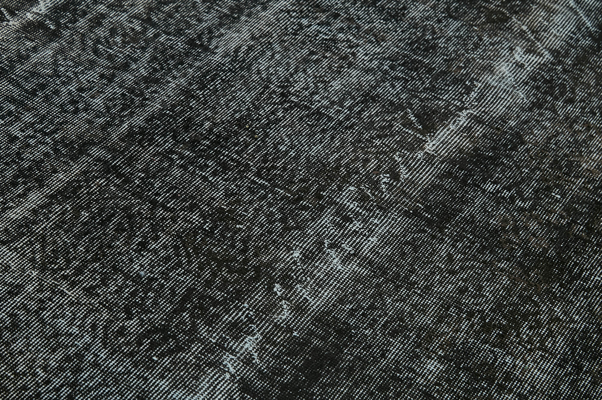 7 x 10 Black Overdyed Rug - 5945