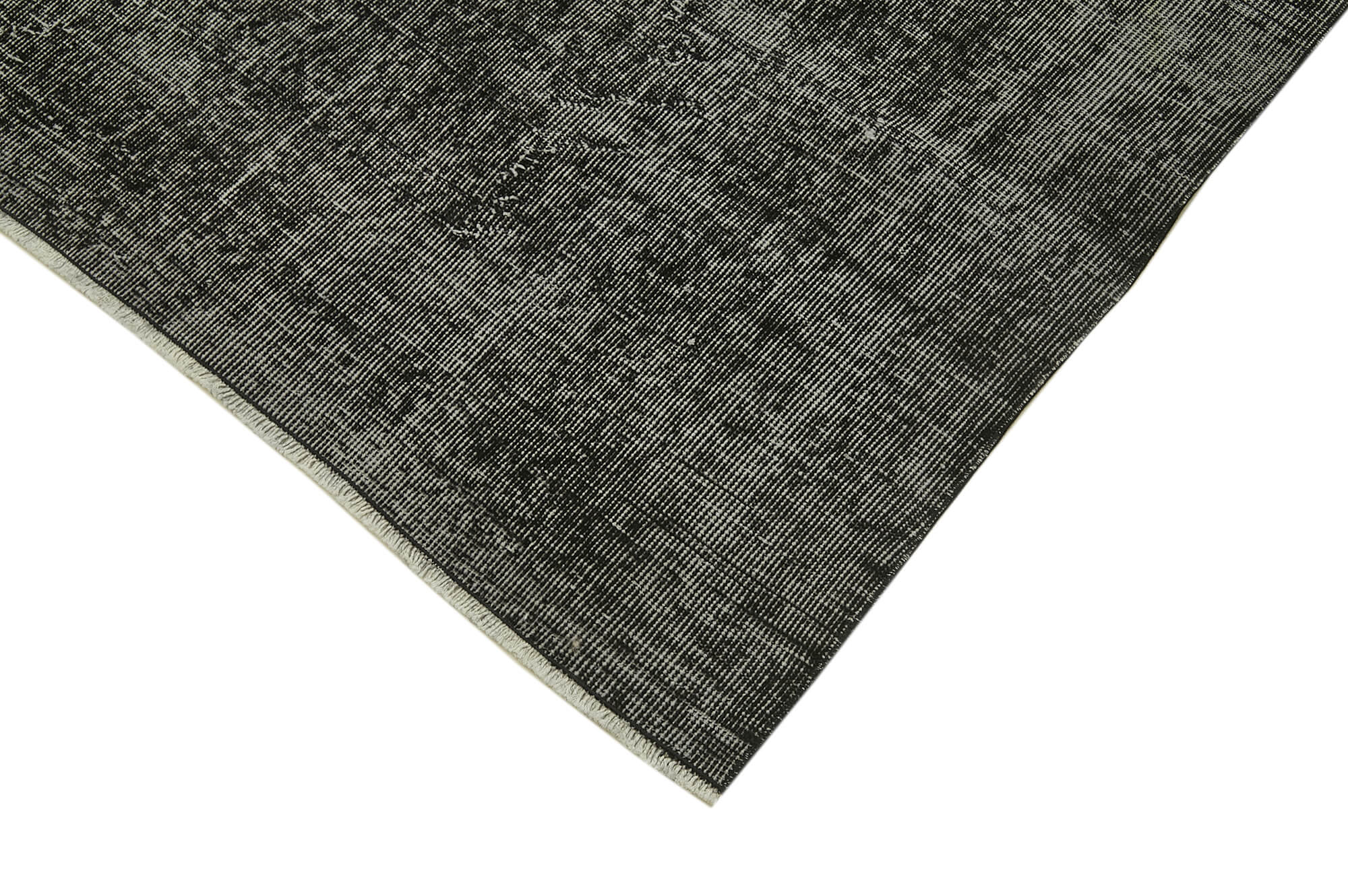 7 x 11 Black Overdyed Rug - 5953