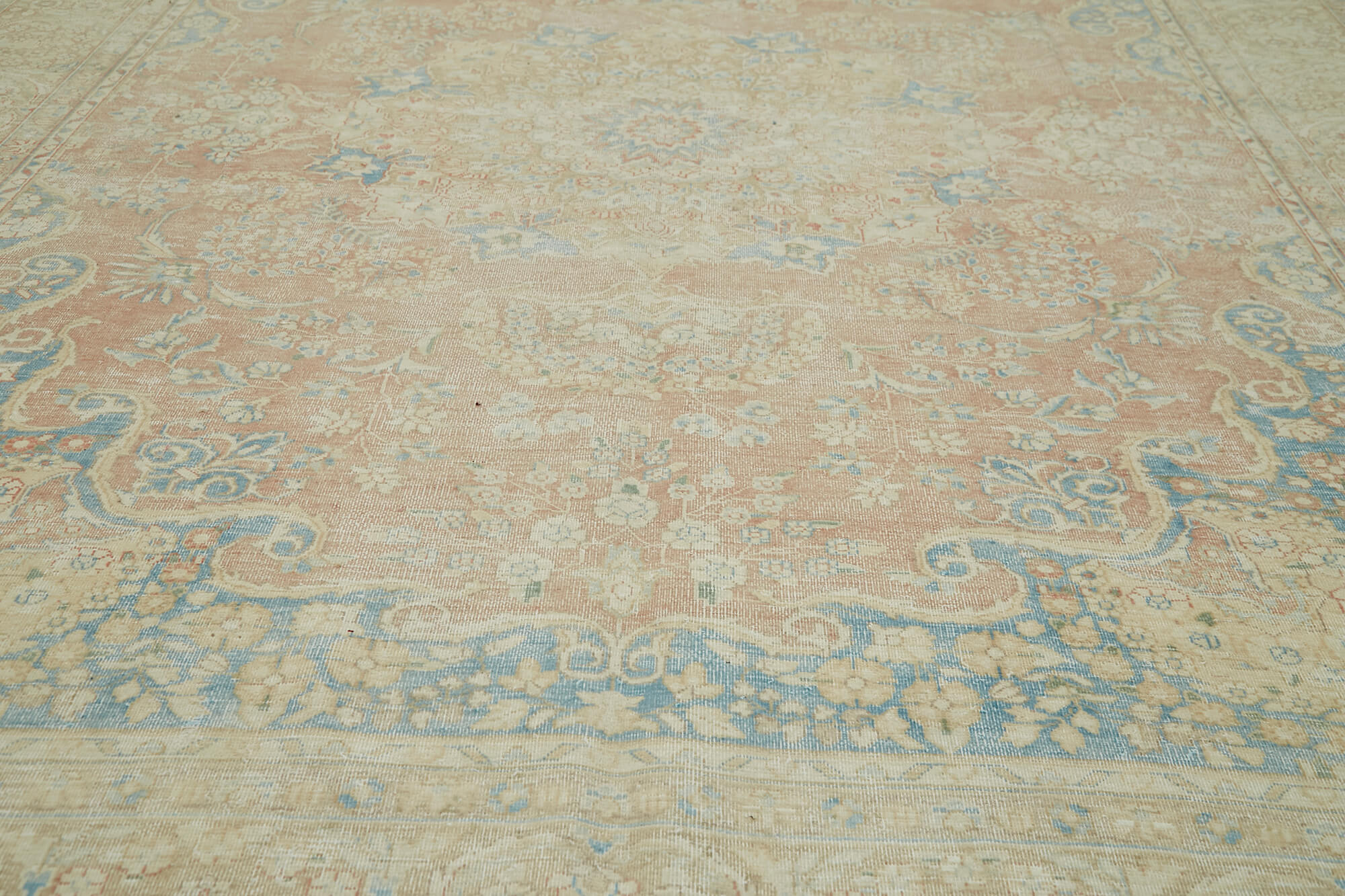 8 x 10 Beige Vintage Large Area Rug - 6309