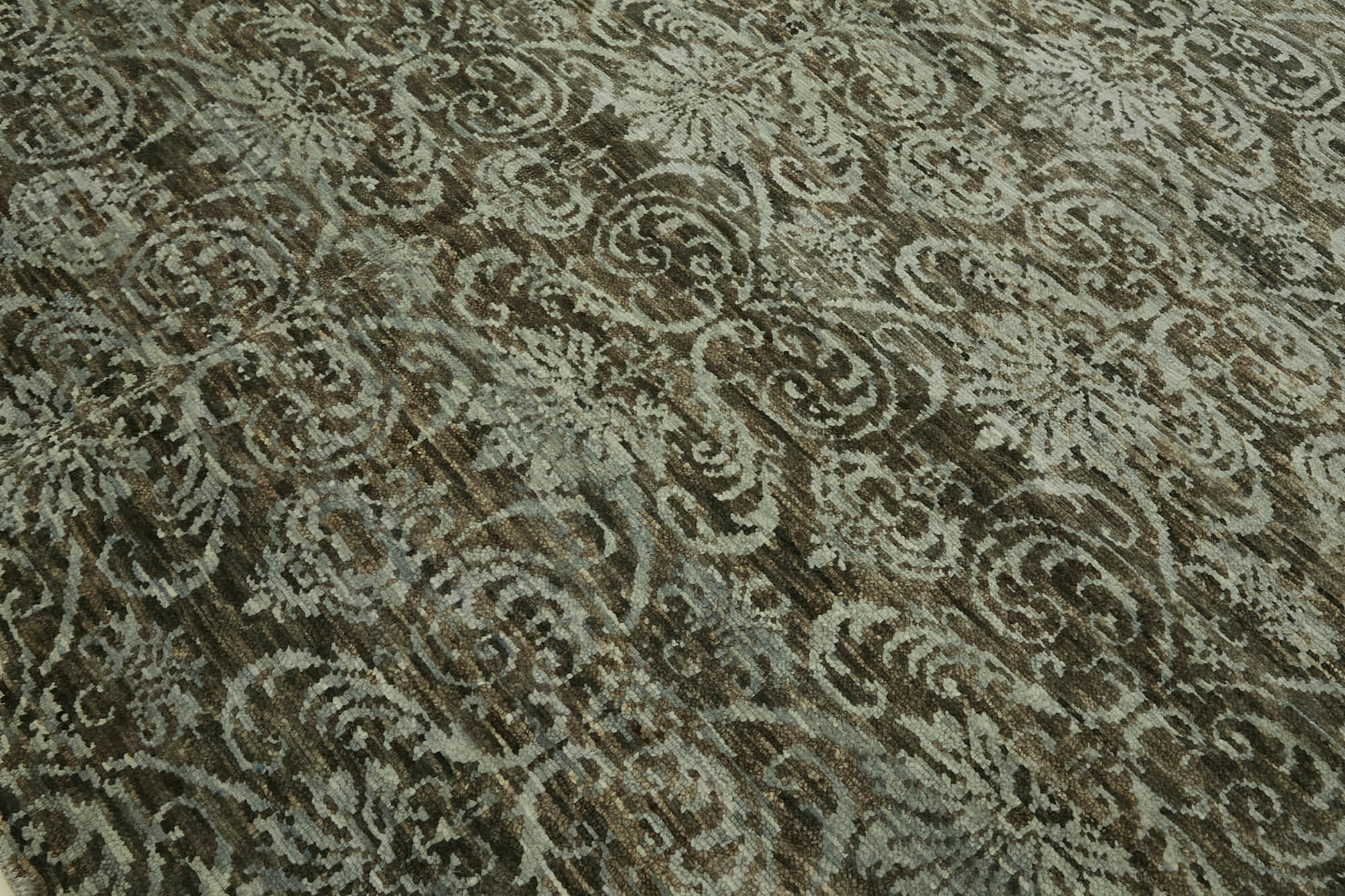 8 x 10 Brown Oushak Rug - 6876