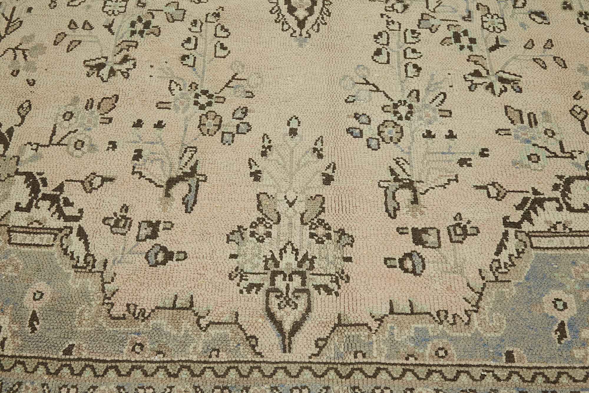 8 x 11 Beige Vintage Large Area Rug - 6898