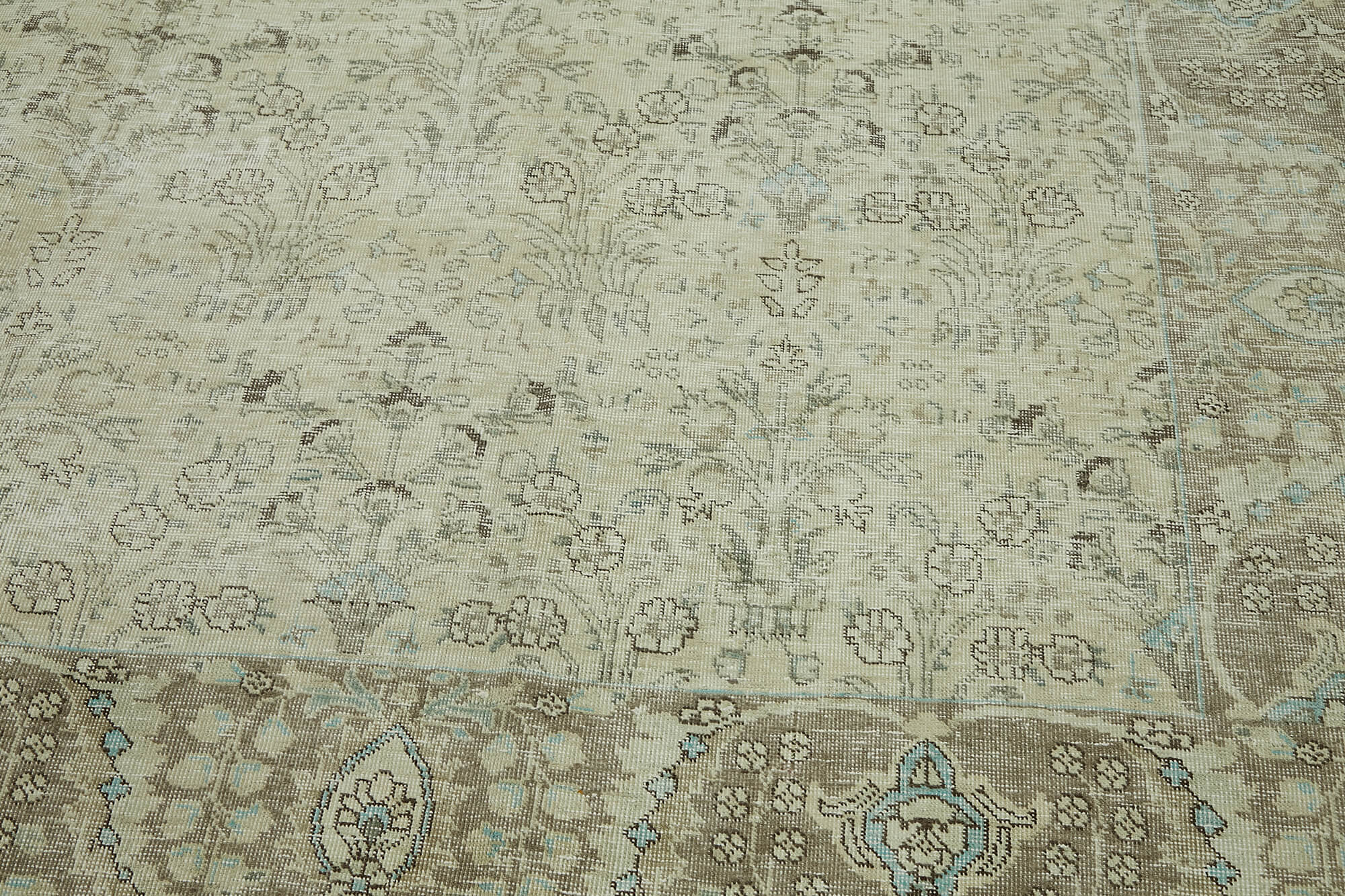 9 x 12 Beige Vintage Large Area Rug - 6907