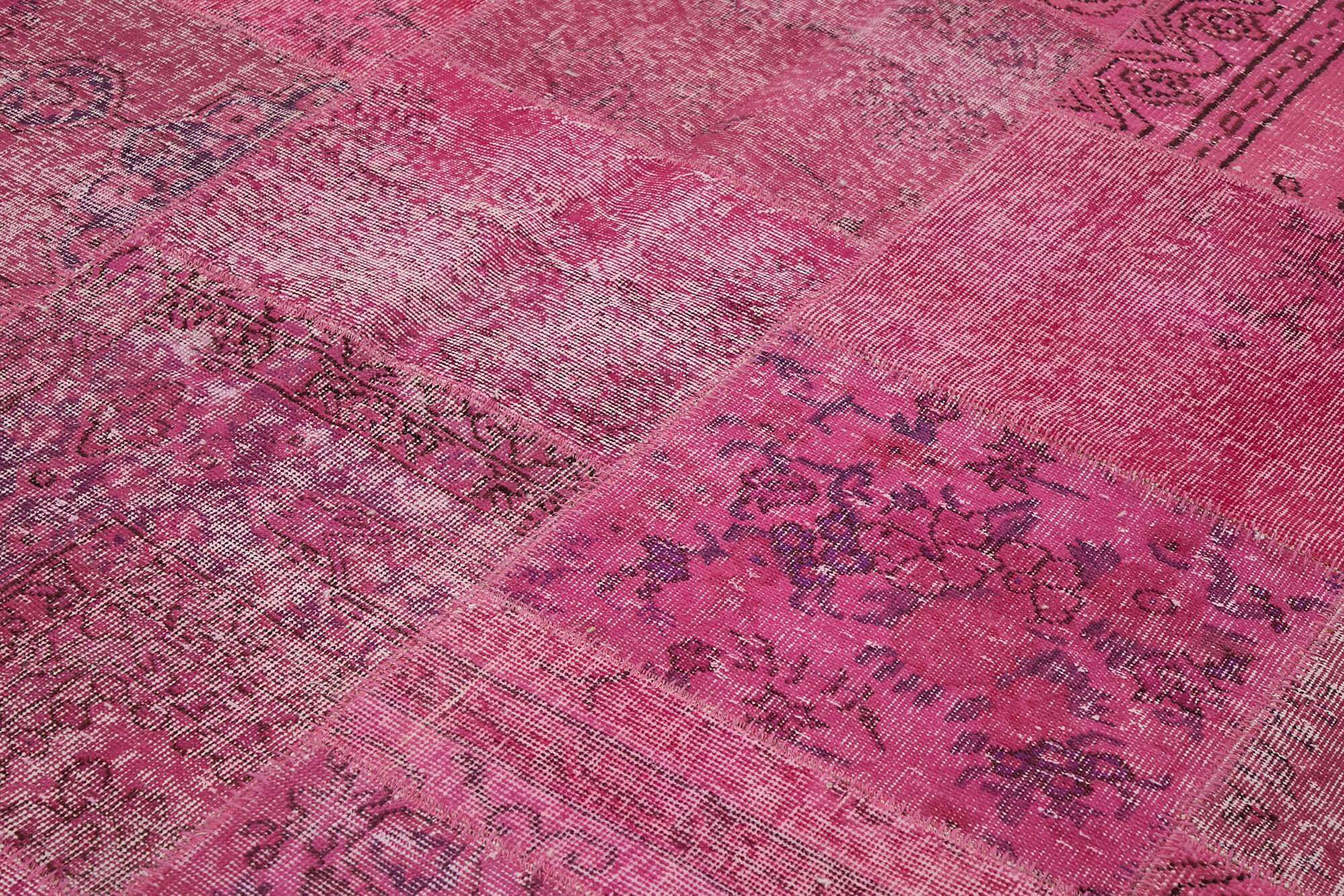 8 x 10 Pink Patchwork Rug - 6916